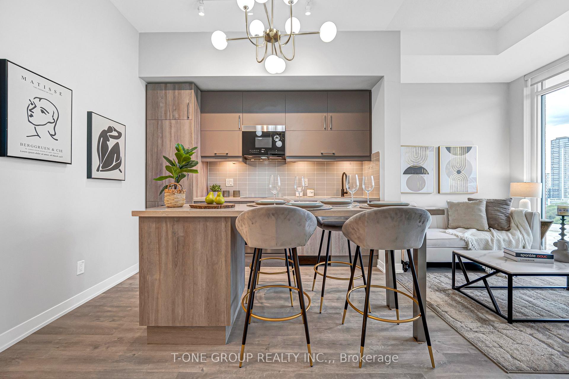 Photo 5 of Unit 1007, 292 Verdale Crossing, Markham, Unionville — HOMEH