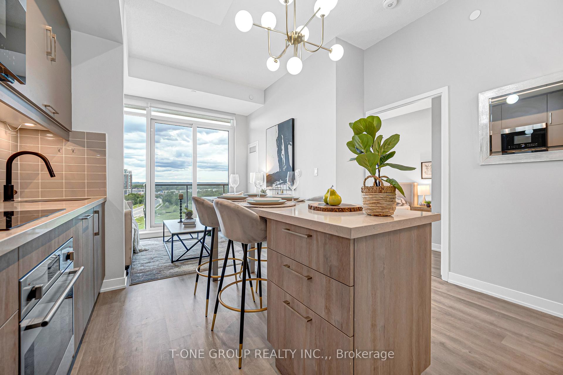 Photo 6 of Unit 1007, 292 Verdale Crossing, Markham, Unionville — HOMEH