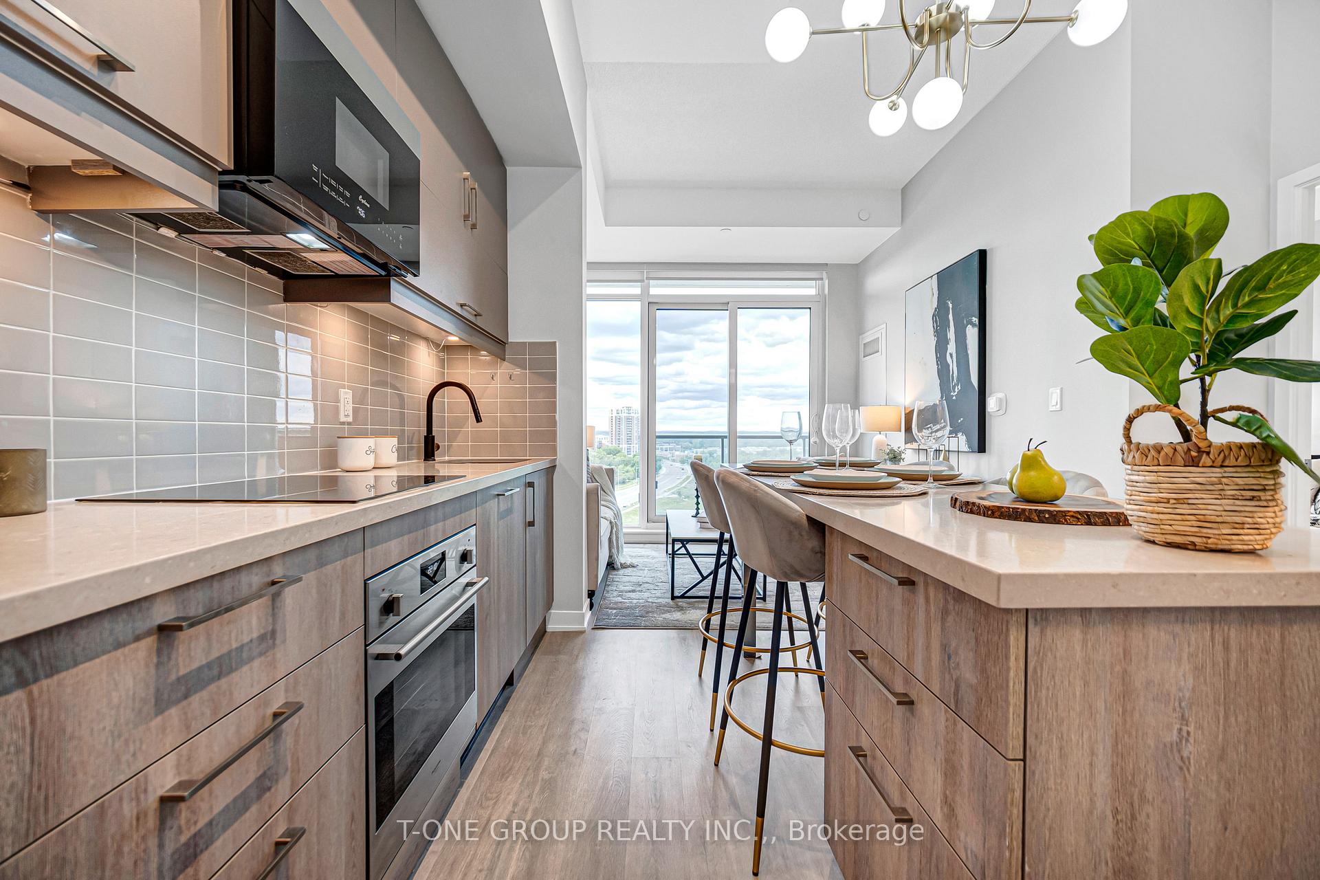 Photo 8 of Unit 1007, 292 Verdale Crossing, Markham, Unionville — HOMEH