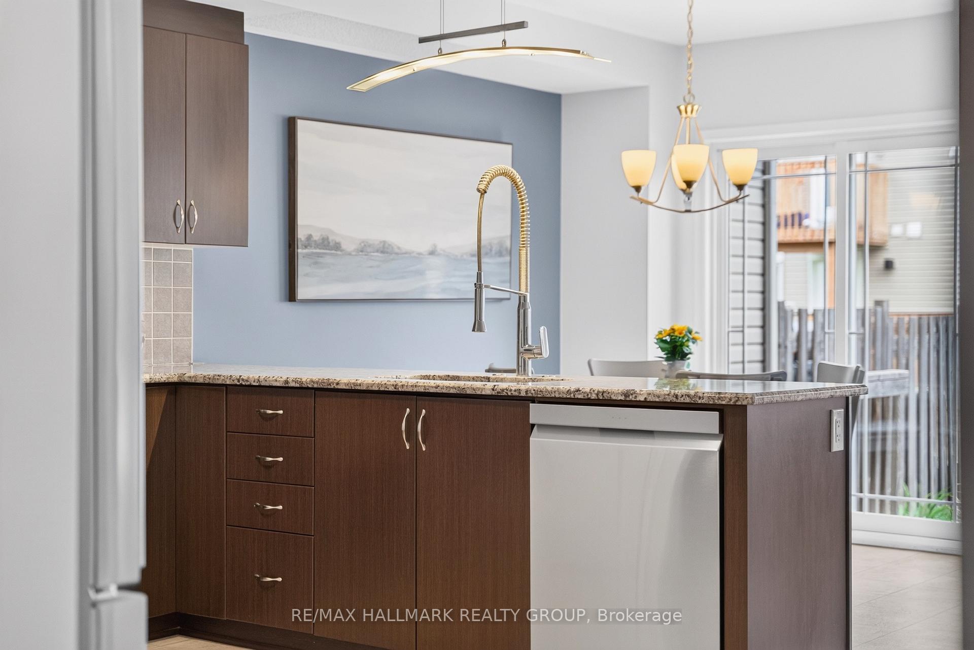 Photo 20 of 678 Percifor Way, Ottawa, Mer Bleue/Bradley Estates/Anderson Park — HOMEH