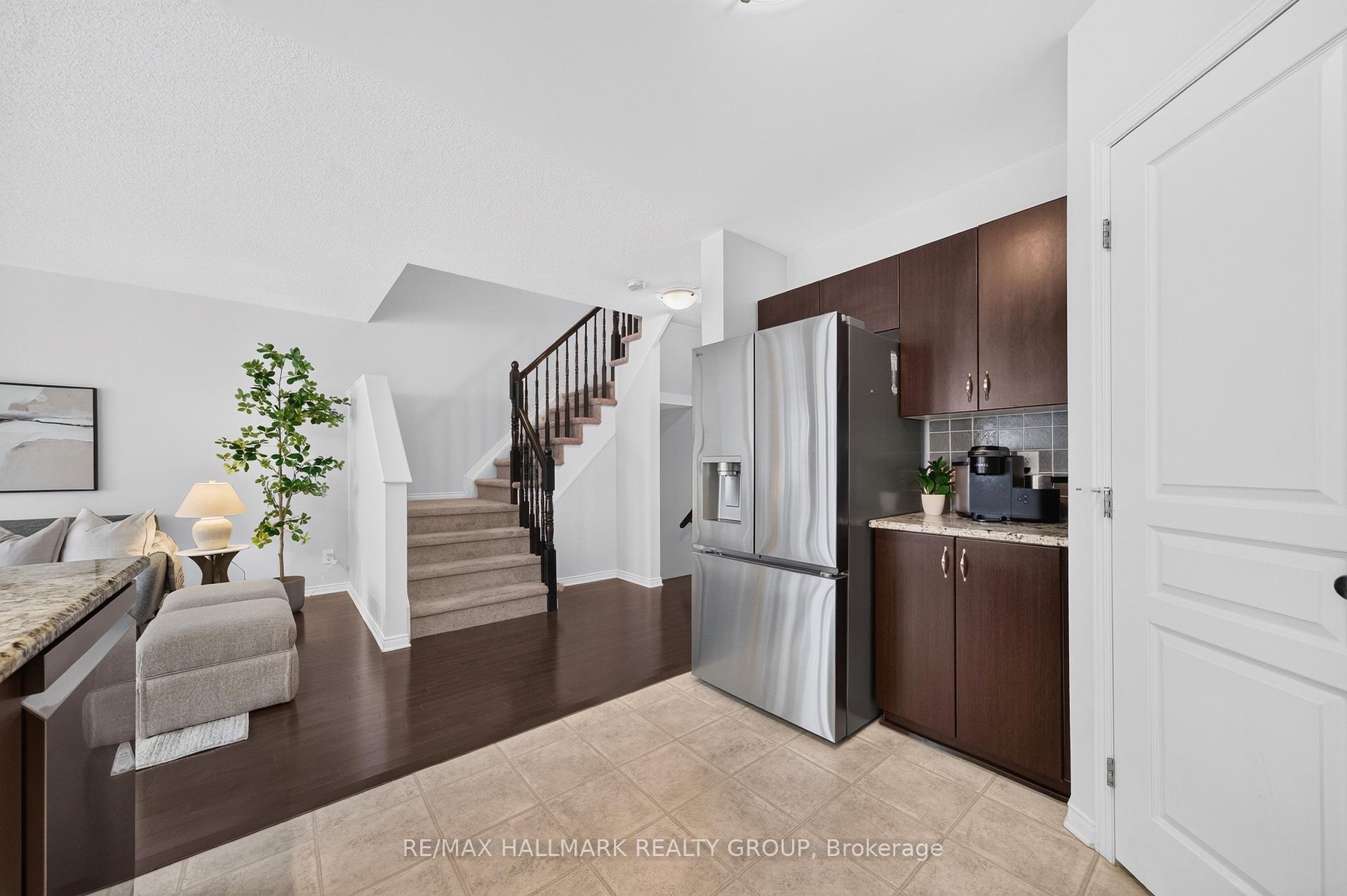 Photo 22 of 678 Percifor Way, Ottawa, Mer Bleue/Bradley Estates/Anderson Park — HOMEH