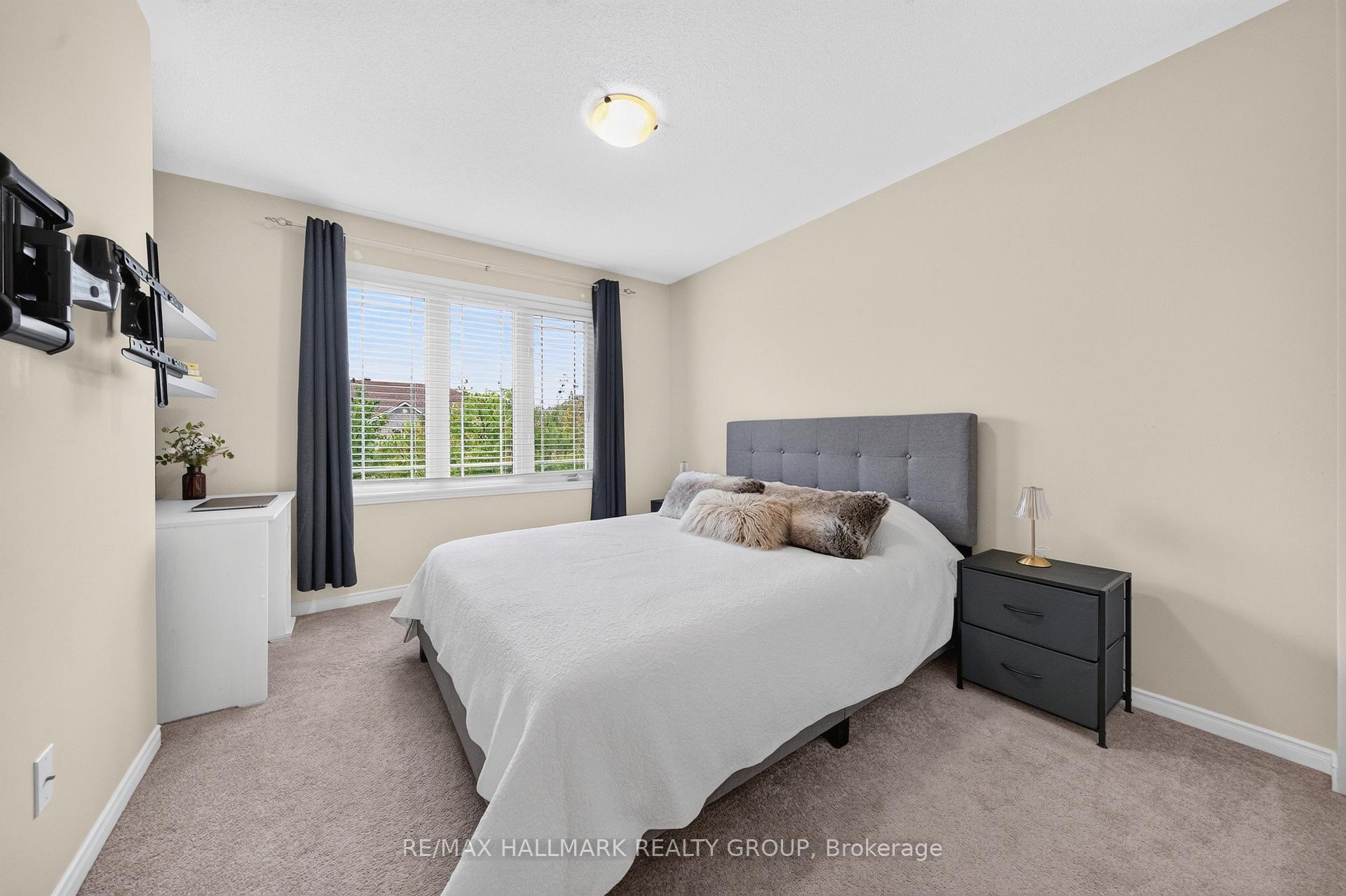 Photo 34 of 678 Percifor Way, Ottawa, Mer Bleue/Bradley Estates/Anderson Park — HOMEH