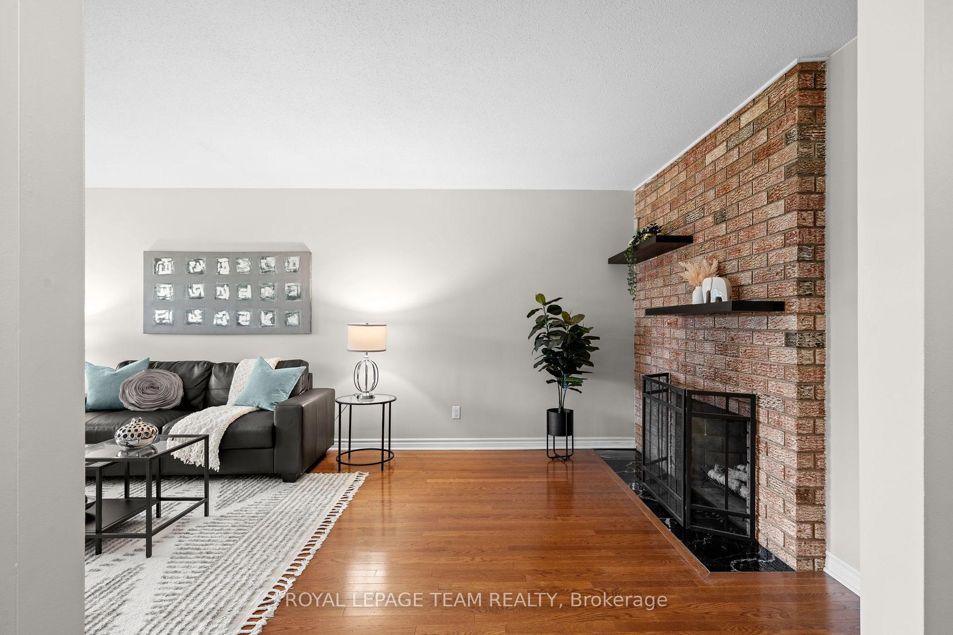 Photo 5 of 3424 Mccarthy Road, Ottawa, Hunt Club — HOMEH
