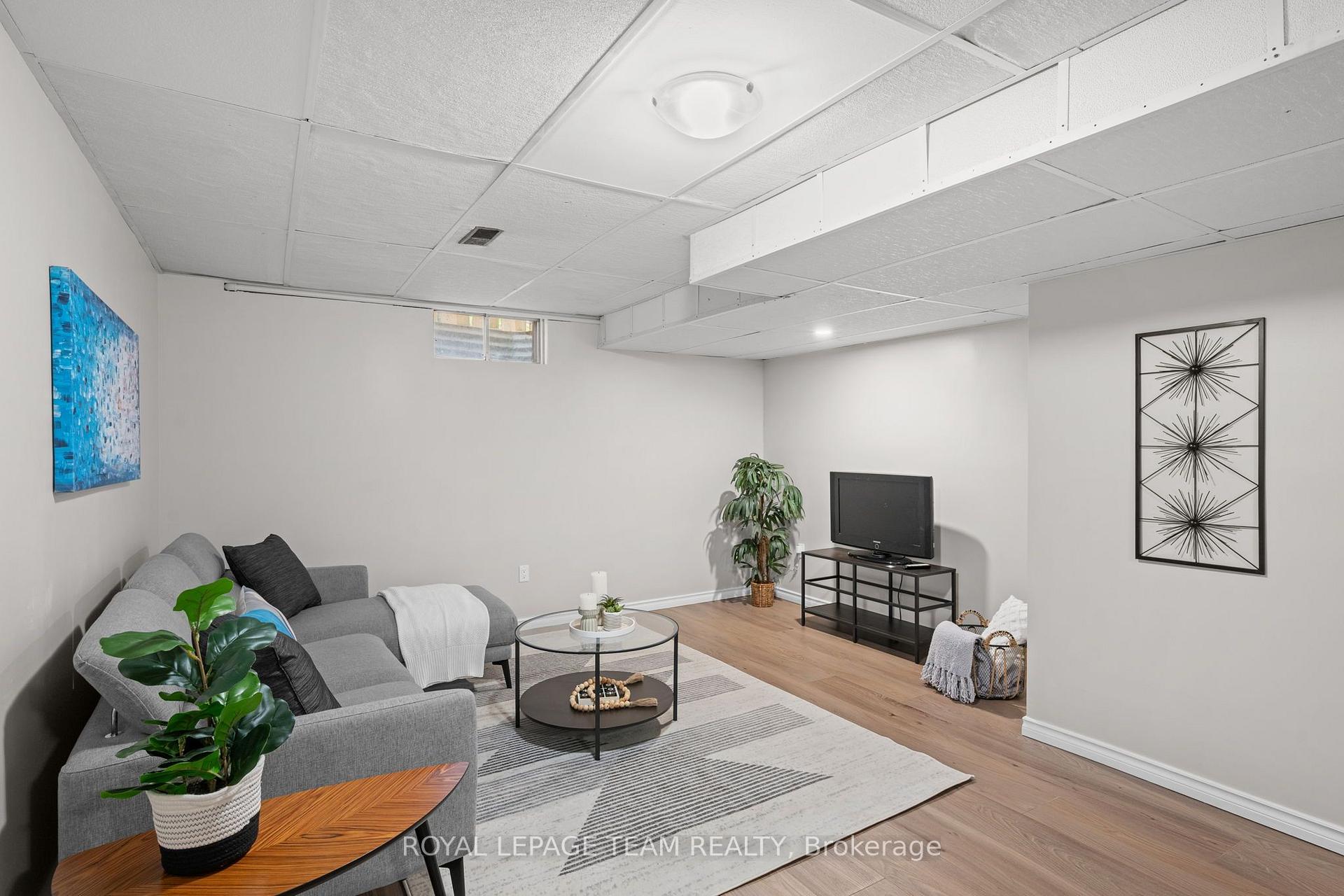 Photo 27 of 3424 Mccarthy Road, Ottawa, Hunt Club — HOMEH