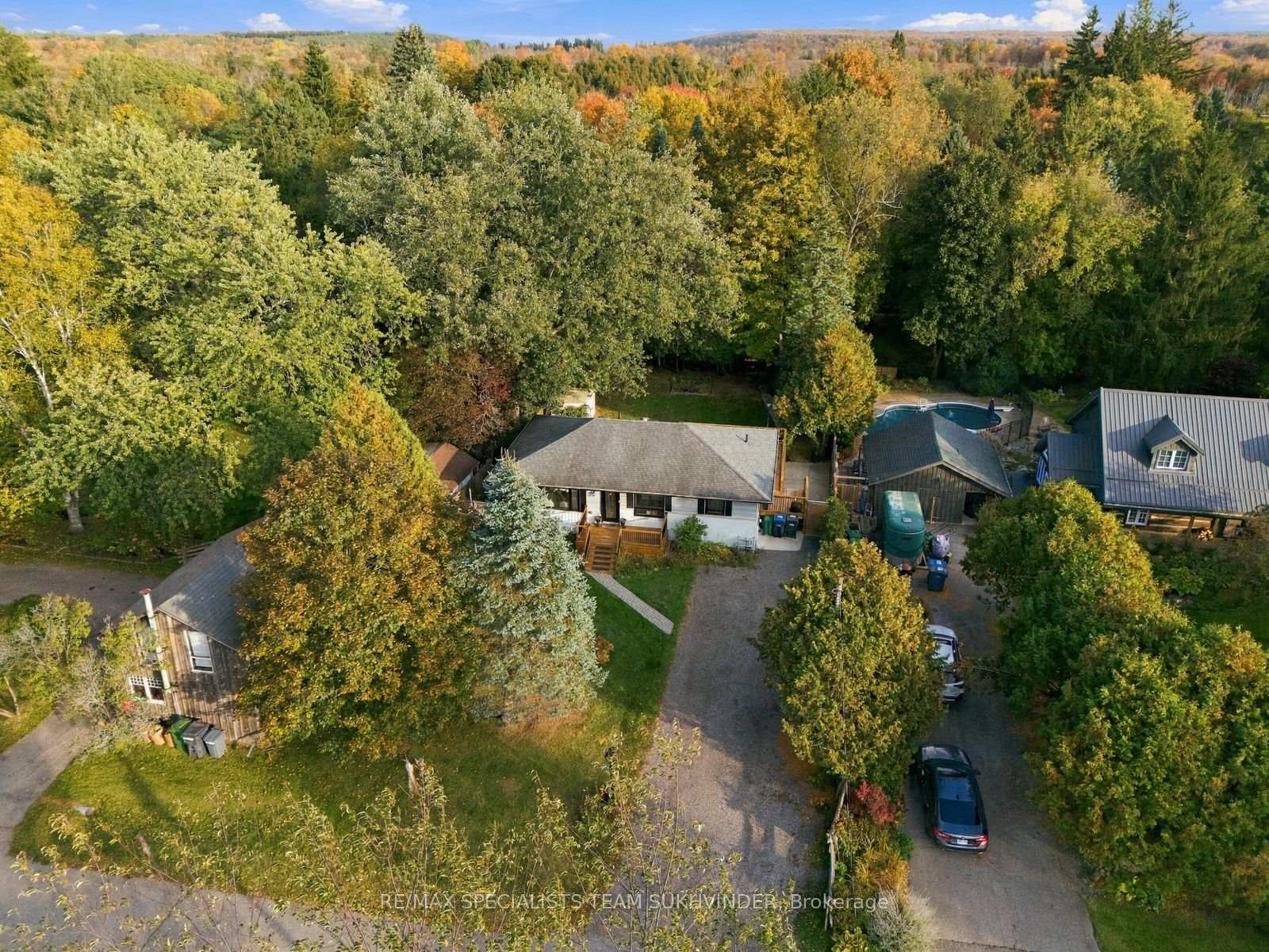 Photo 3 of 61 William Street, Caledon, Rural Caledon — HOMEH