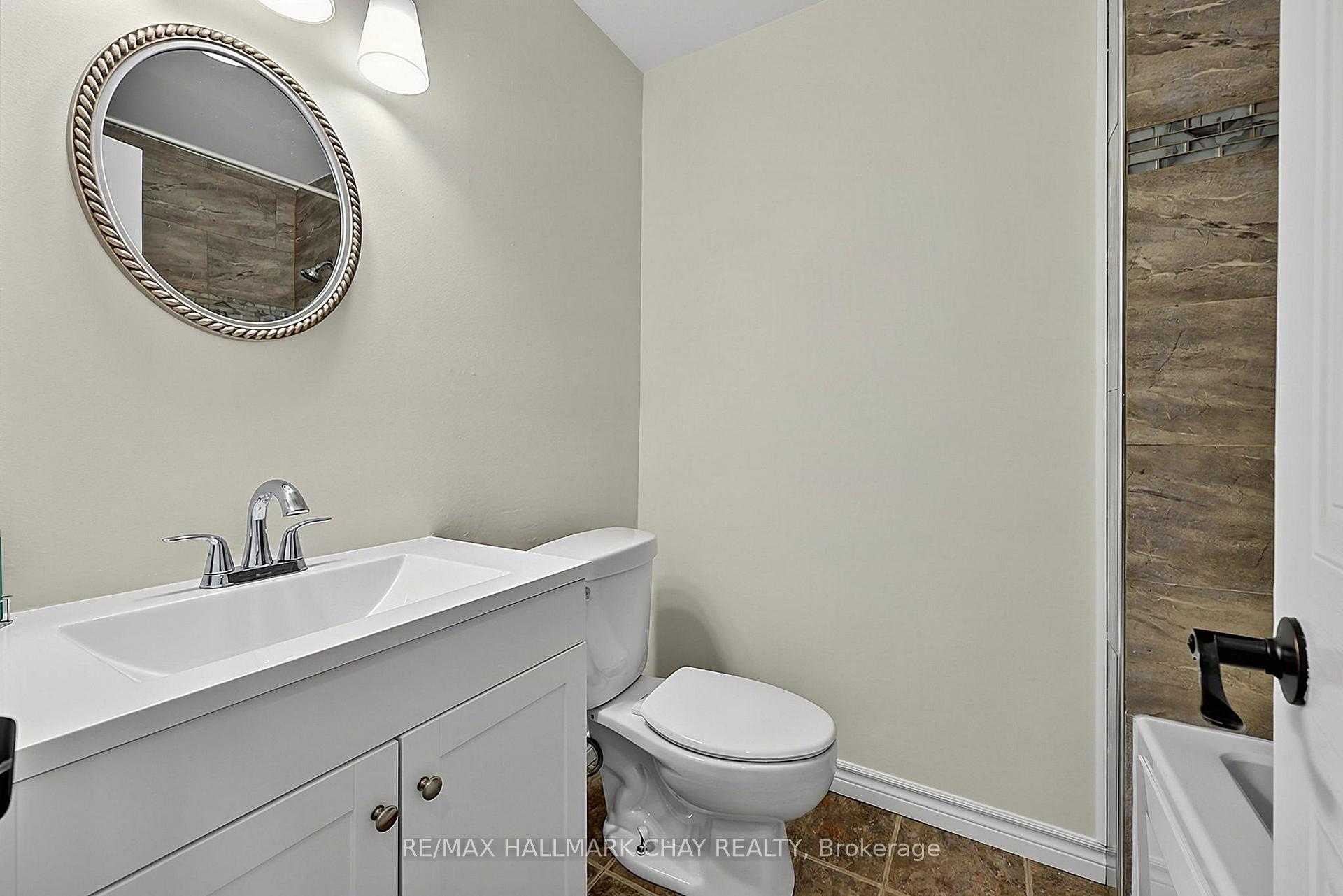 Photo 12 of 87 McVeigh Drive, Barrie, Northwest — HOMEH