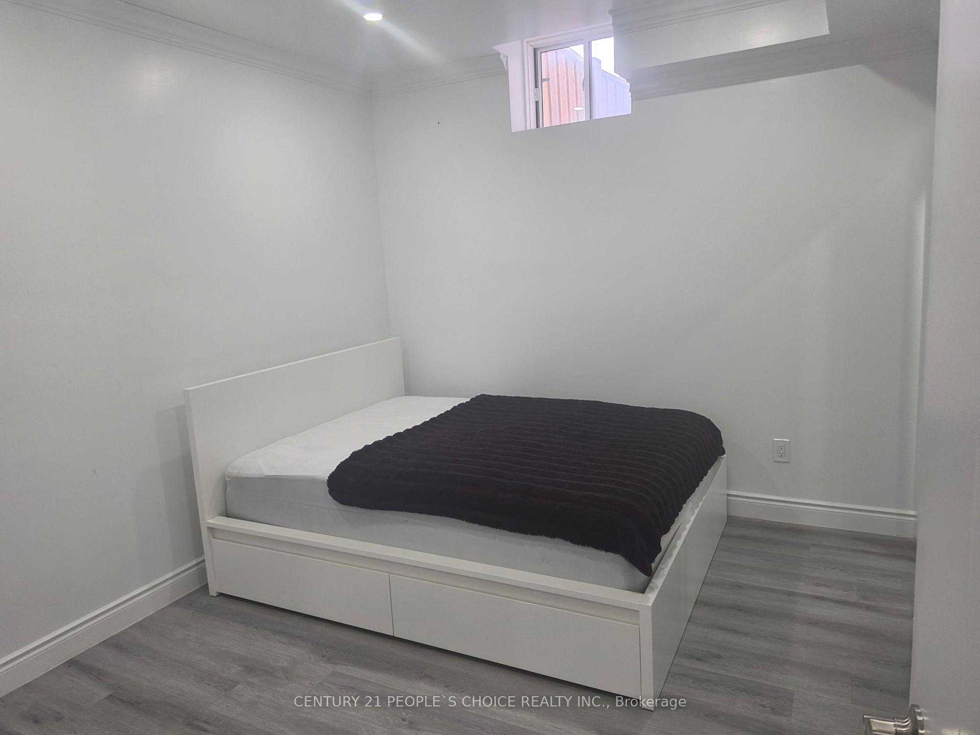 Photo 9 of Unit Bsmt, 26 lyle Way, Brampton, Northwest Brampton — HOMEH