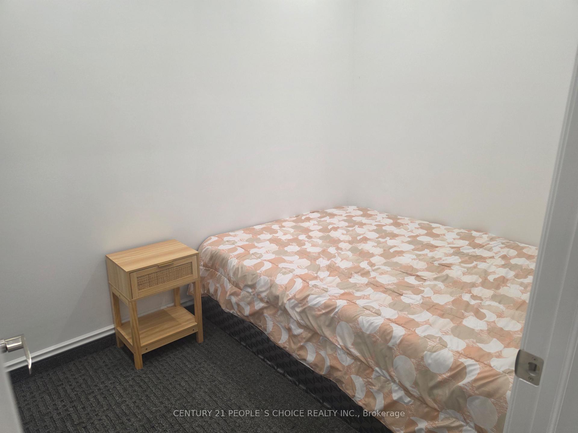 Photo 10 of Unit Bsmt, 26 lyle Way, Brampton, Northwest Brampton — HOMEH