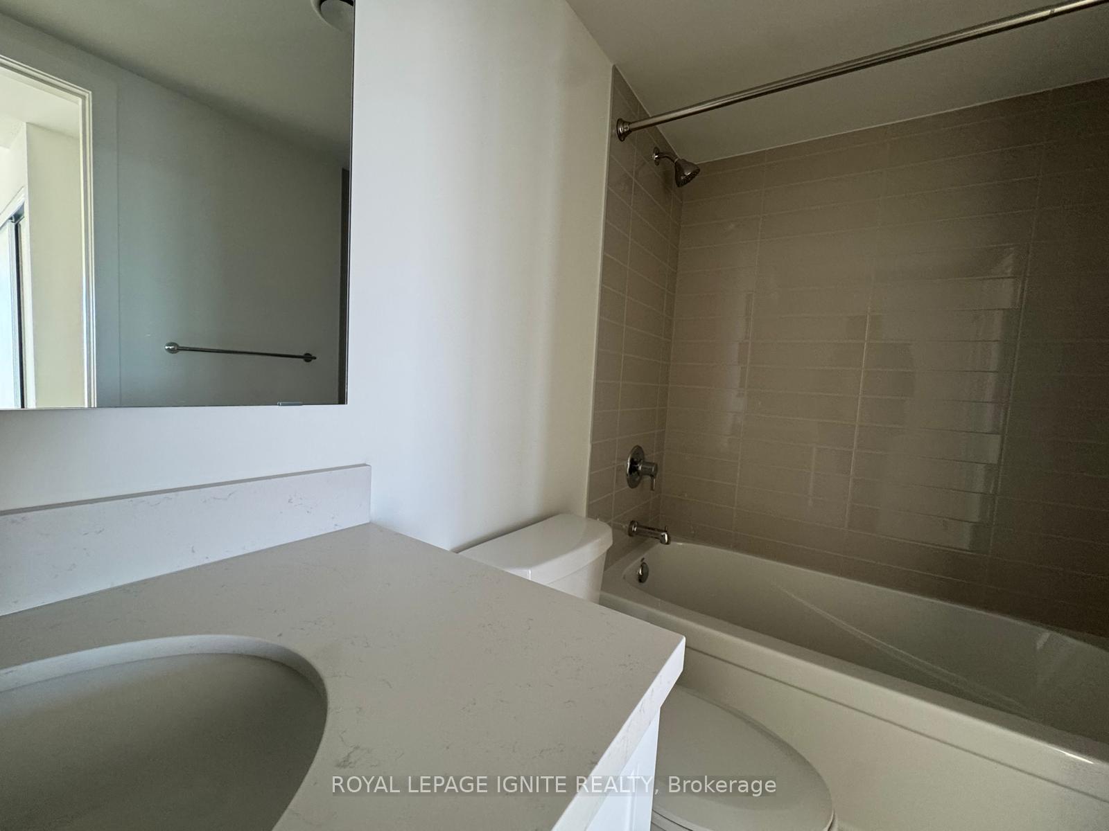 Photo 7 of Unit 701, 51 Clarington Boulevard, Clarington, Bowmanville — HOMEH