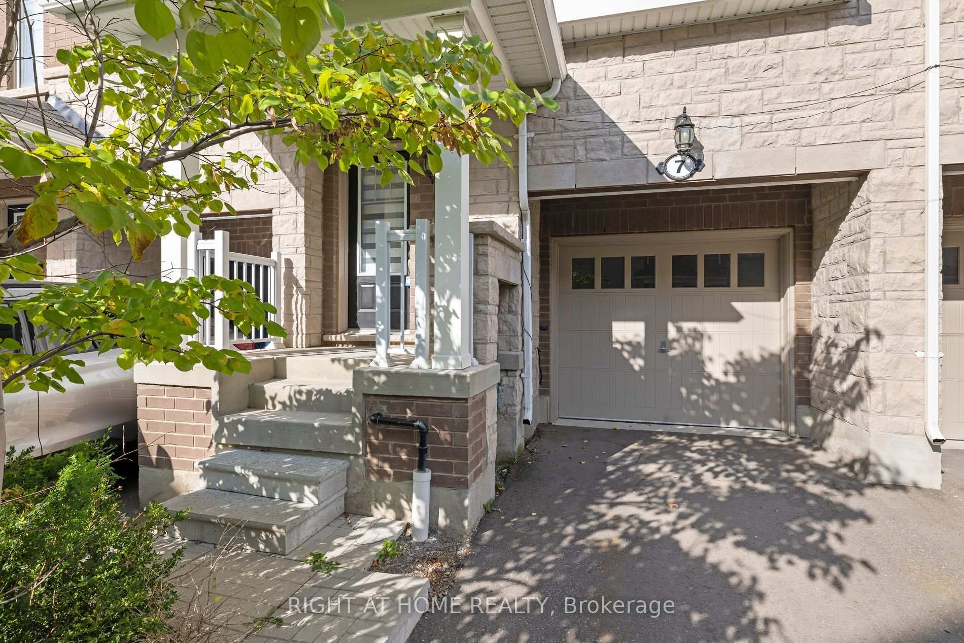 Photo 3 of 7 Rapids Lane, Hamilton, Vincent — HOMEH