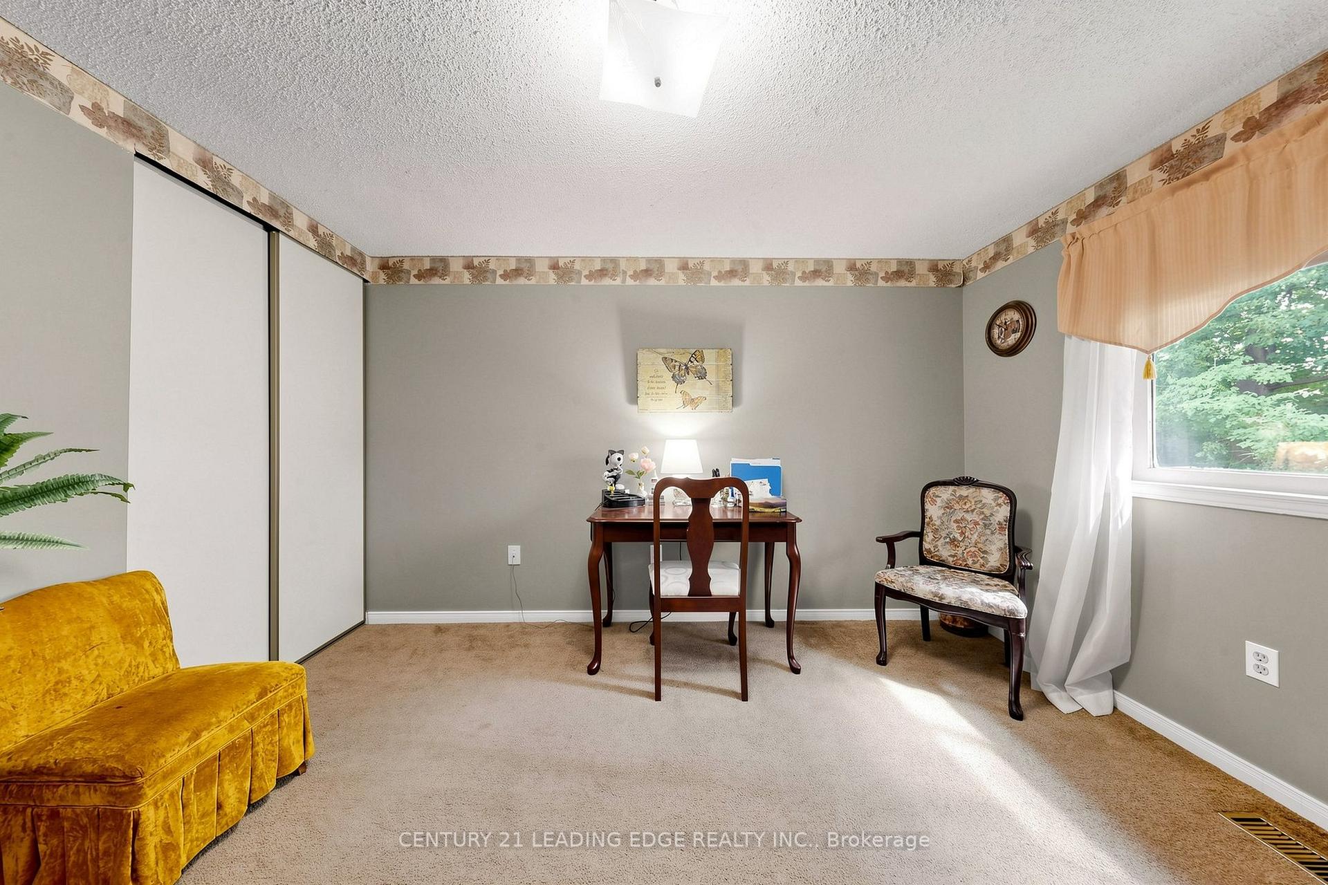 Photo 32 of 76 Tilman Circle, Markham, Markham Village — HOMEH