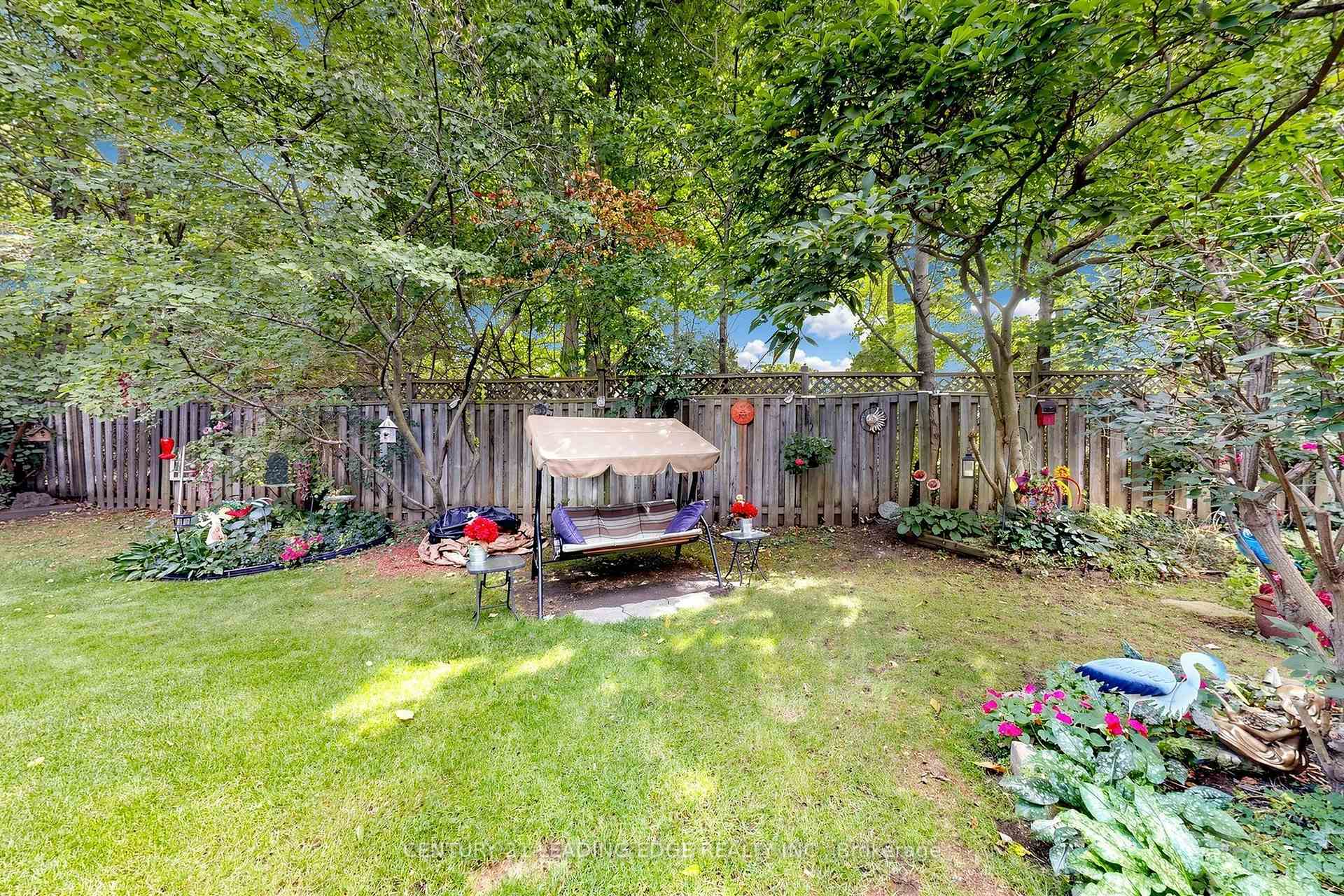 Photo 48 of 76 Tilman Circle, Markham, Markham Village — HOMEH