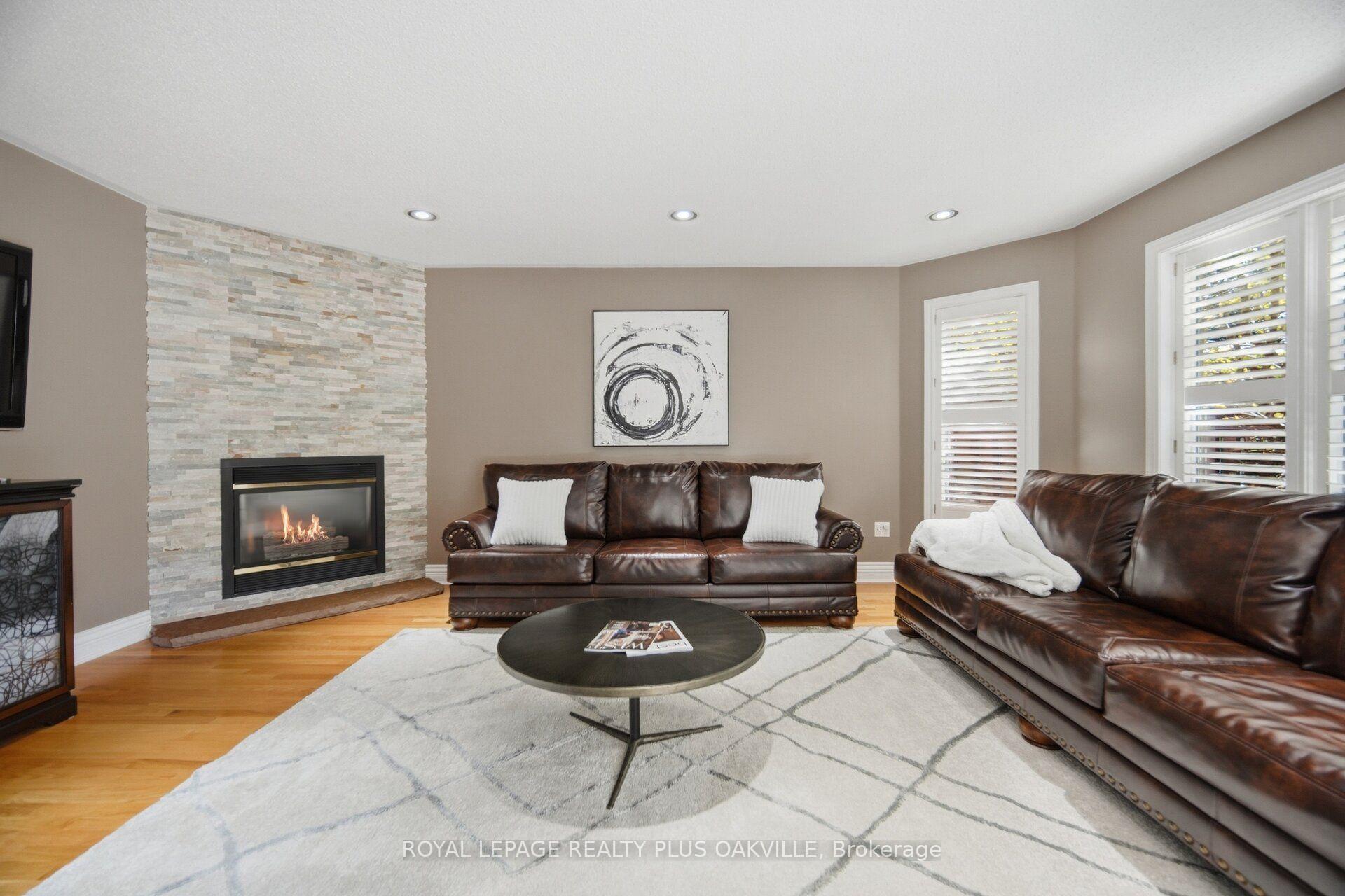 Photo 23 of 5892 Glen Erin Drive, Mississauga, Central Erin Mills — HOMEH