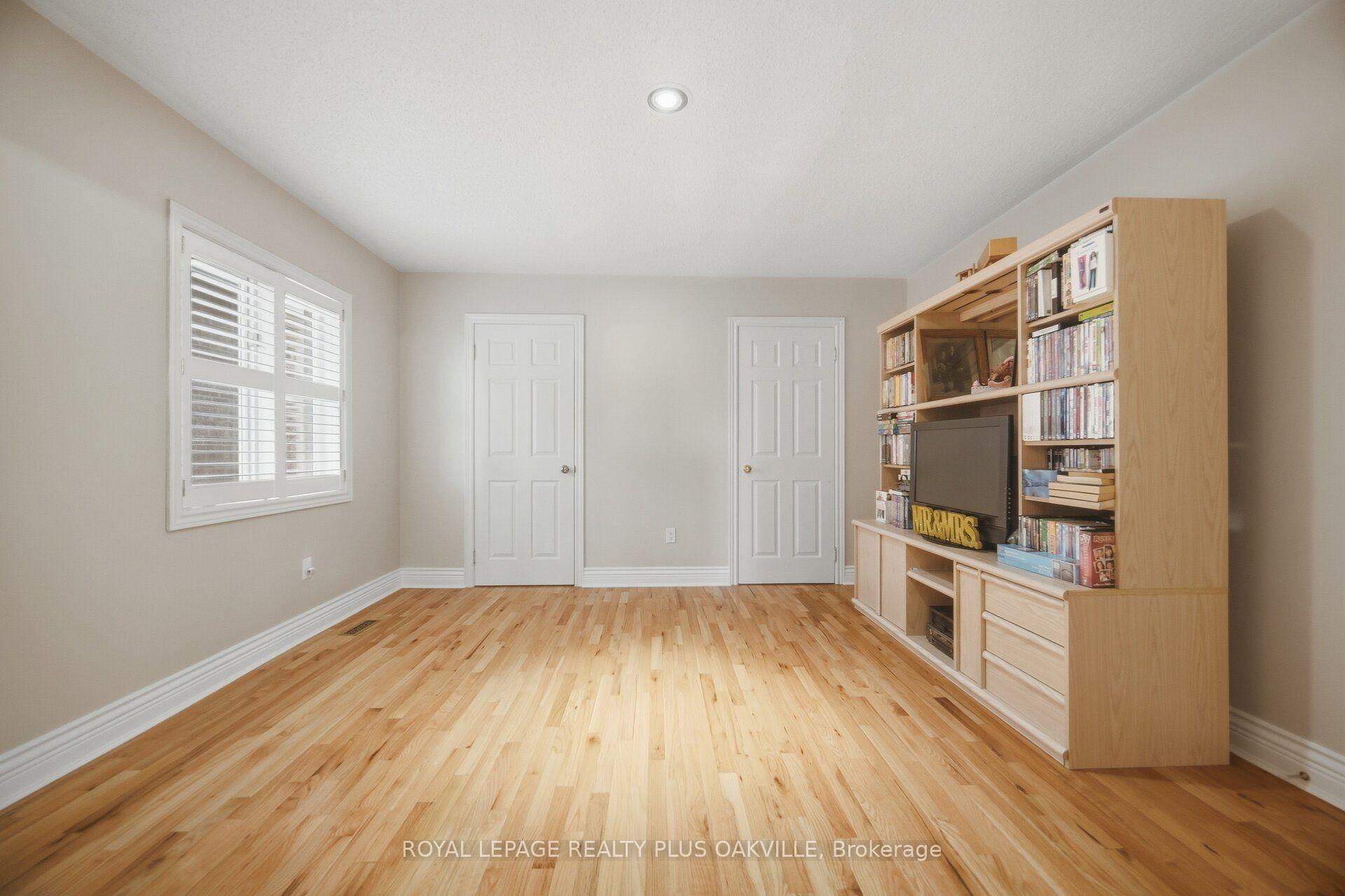 Photo 32 of 5892 Glen Erin Drive, Mississauga, Central Erin Mills — HOMEH