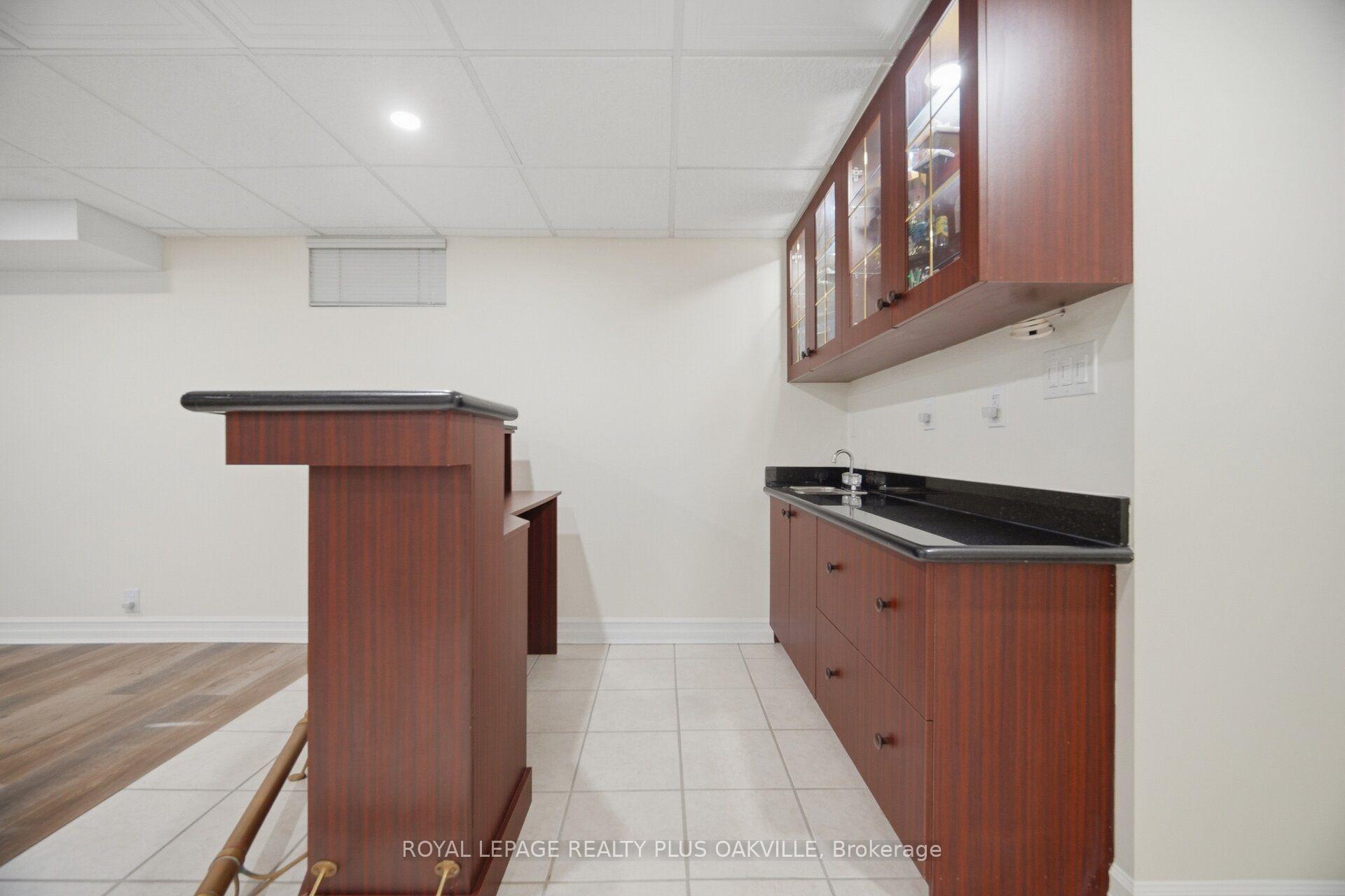 Photo 38 of 5892 Glen Erin Drive, Mississauga, Central Erin Mills — HOMEH