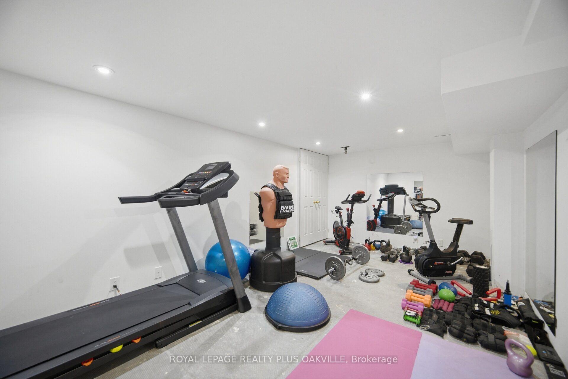 Photo 39 of 5892 Glen Erin Drive, Mississauga, Central Erin Mills — HOMEH