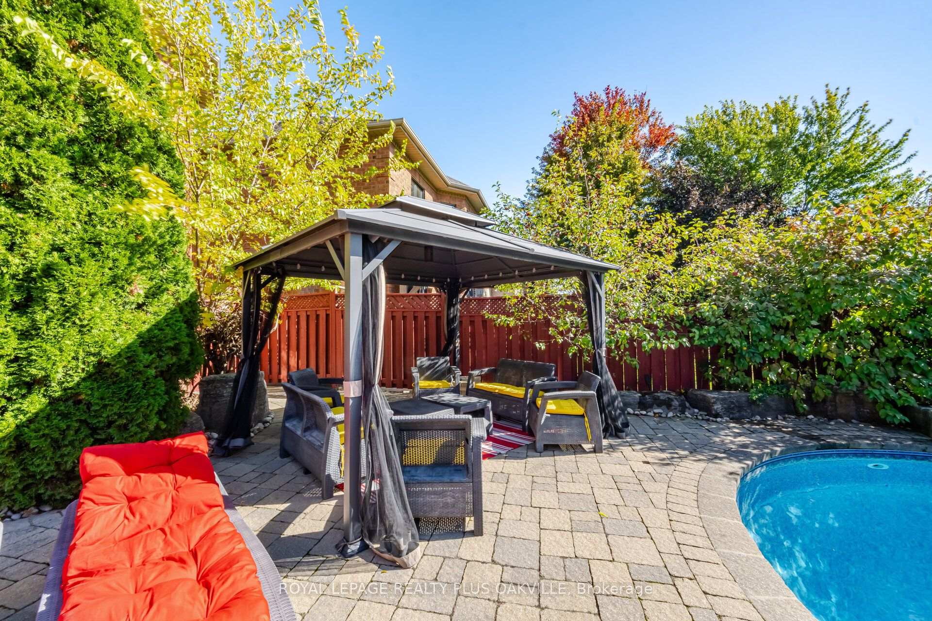Photo 43 of 5892 Glen Erin Drive, Mississauga, Central Erin Mills — HOMEH
