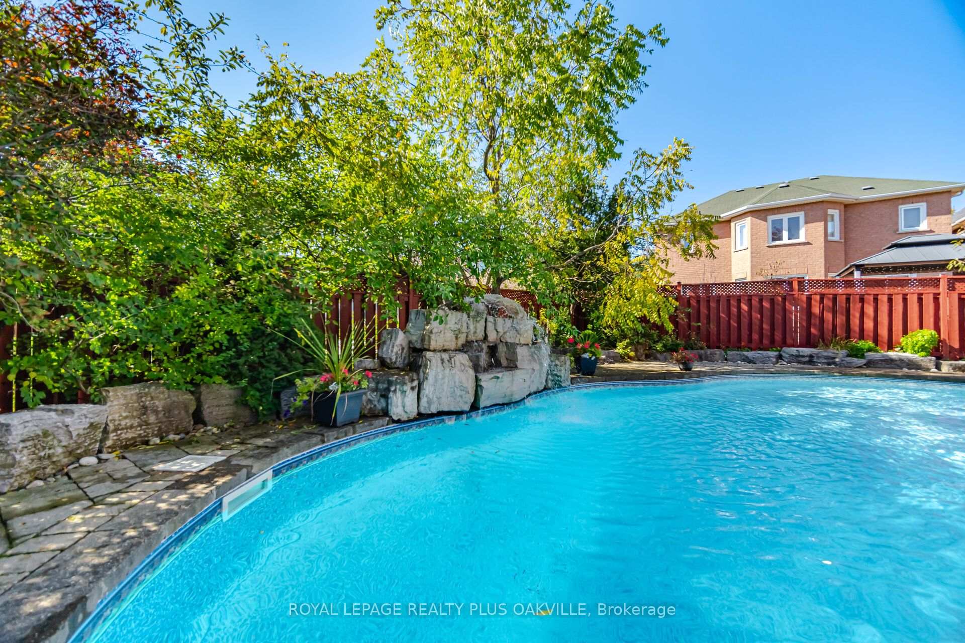 Photo 48 of 5892 Glen Erin Drive, Mississauga, Central Erin Mills — HOMEH
