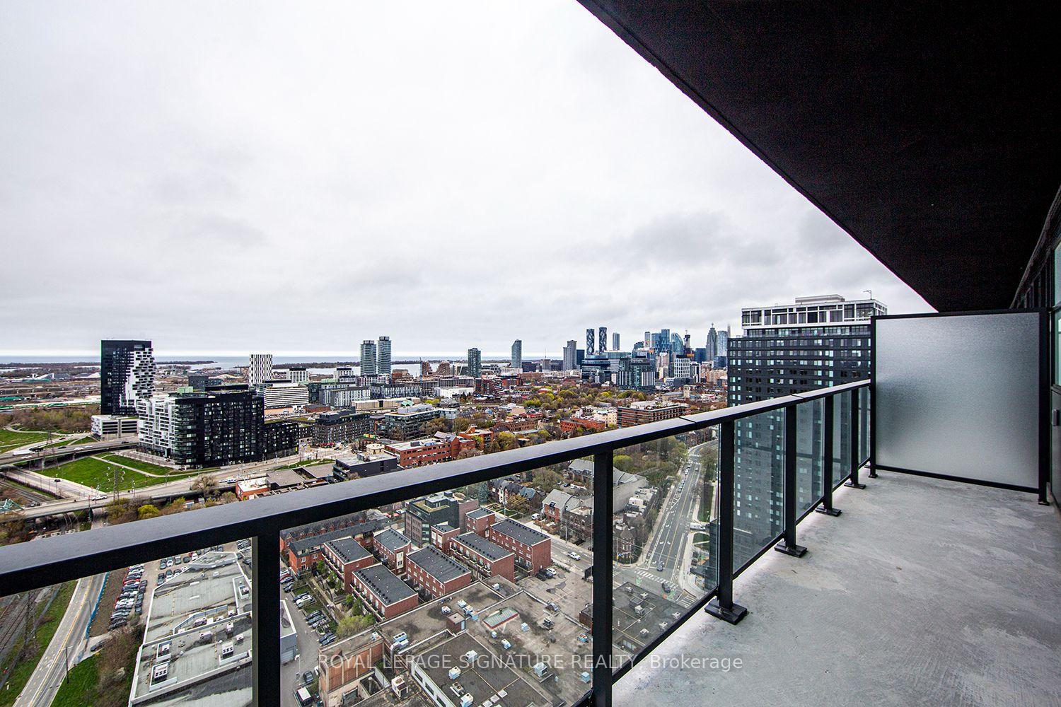 Photo 10 of Unit 2702, 5 Defries Street, Toronto, Regent Park — HOMEH