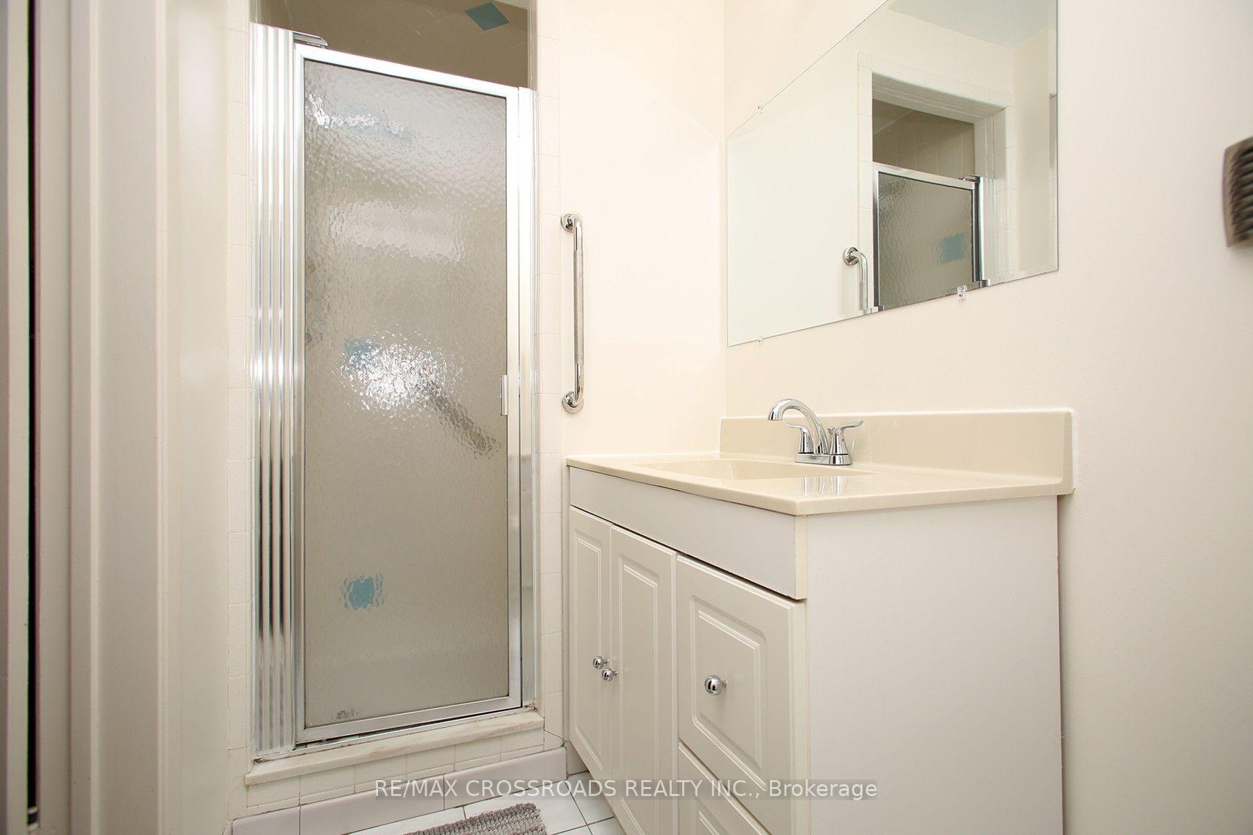 Photo 18 of 57 Kimberdale Crescent, Scarborough, L'Amoreaux — HOMEH