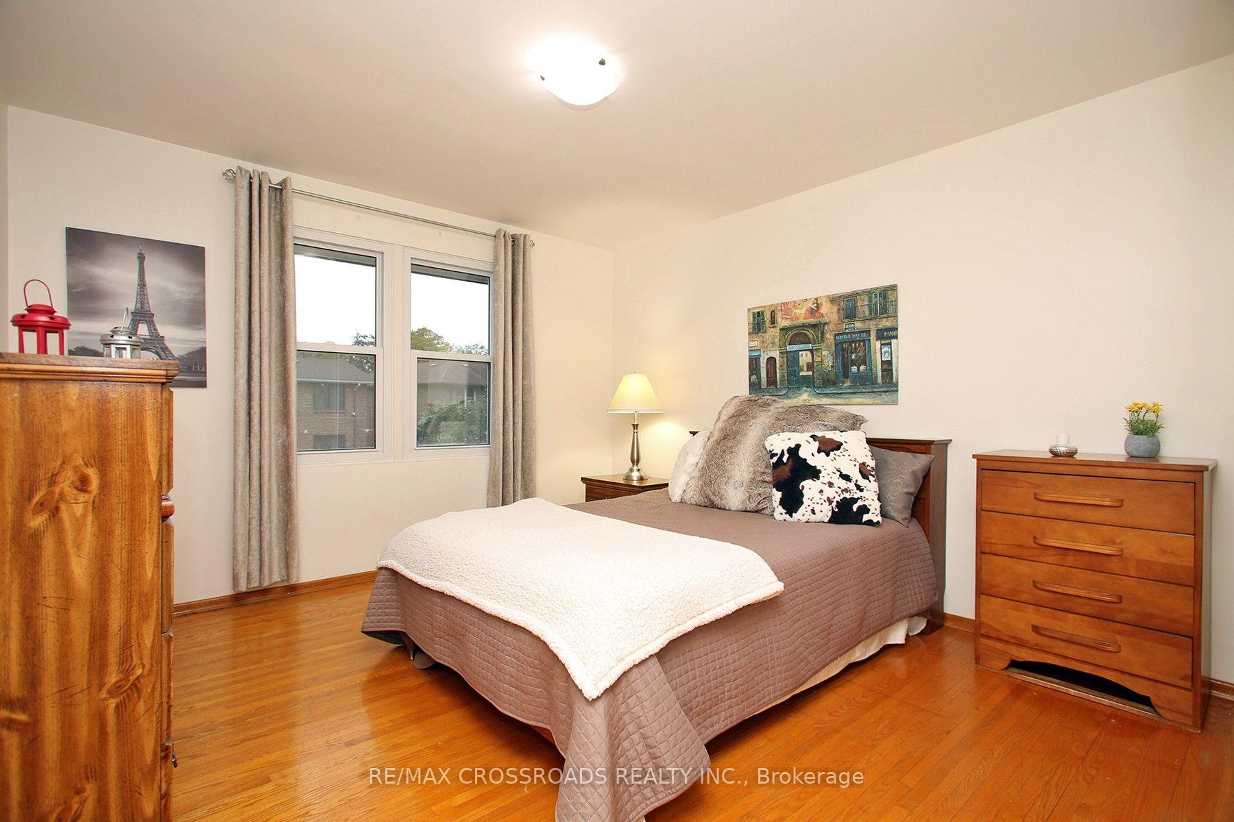 Photo 20 of 57 Kimberdale Crescent, Scarborough, L'Amoreaux — HOMEH
