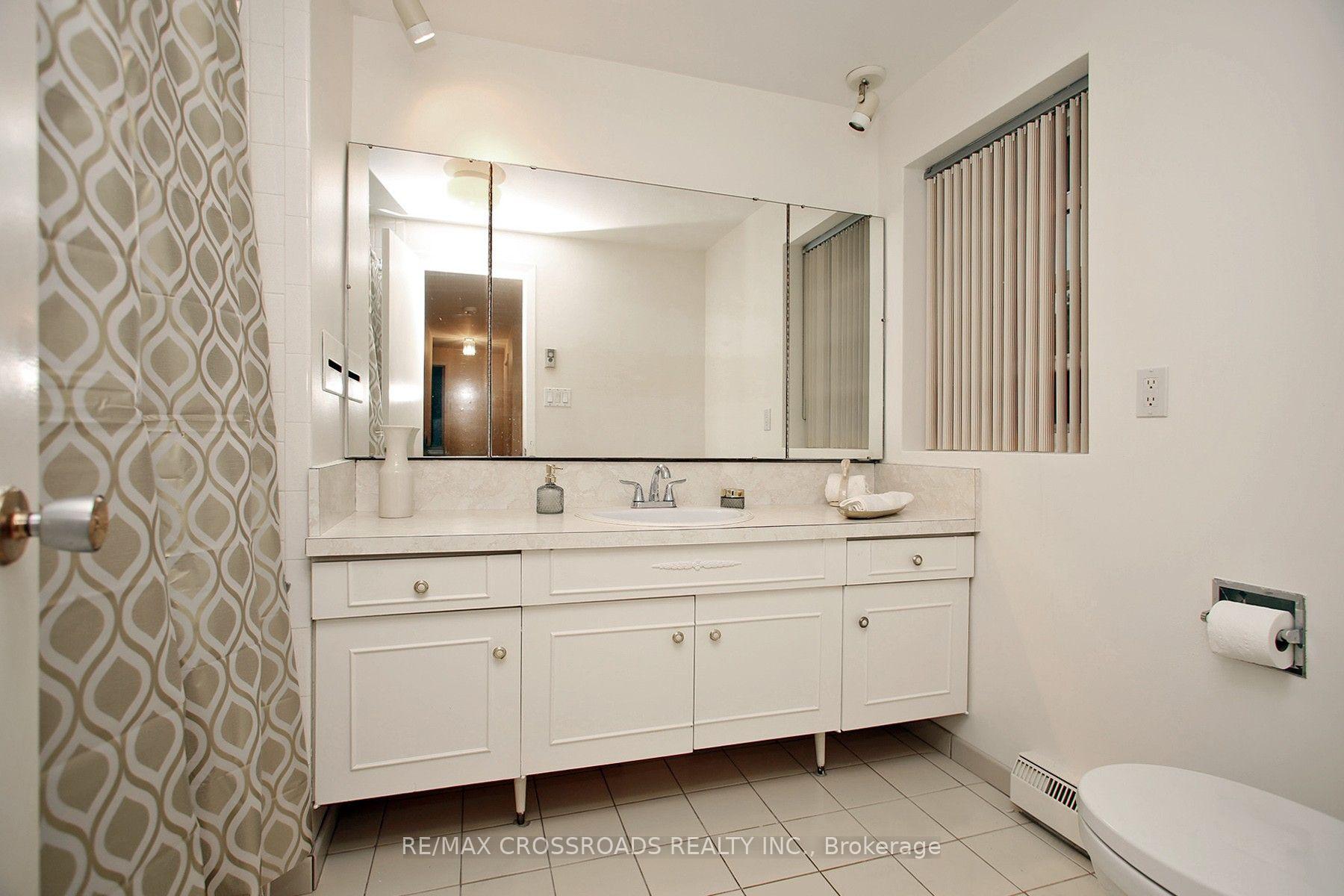Photo 23 of 57 Kimberdale Crescent, Scarborough, L'Amoreaux — HOMEH