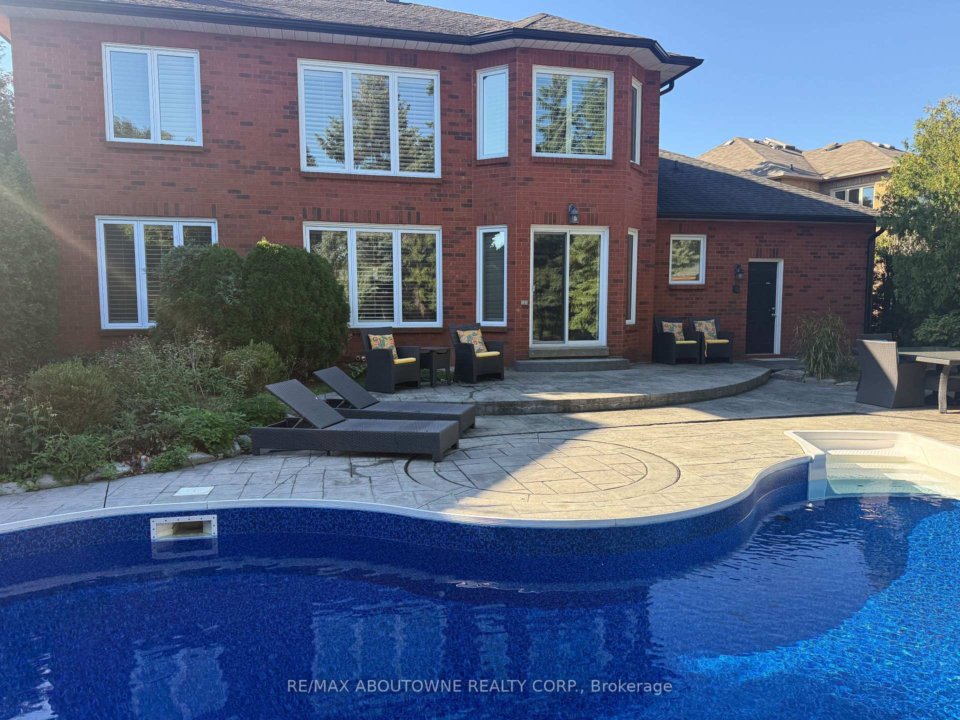 Photo 30 of 1487 The Links Drive, Oakville, Glen Abbey — HOMEH