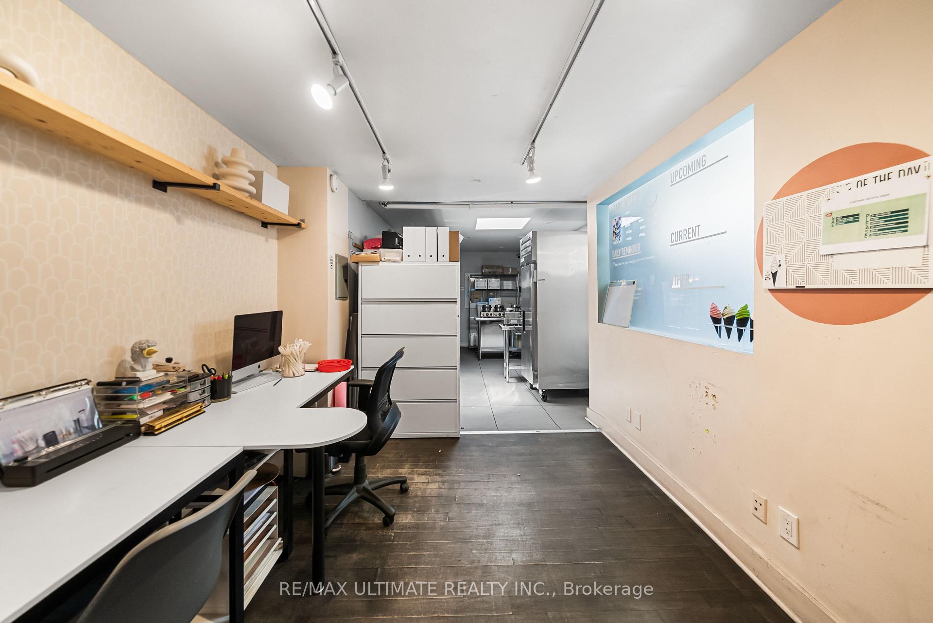 Photo 8 of 831 Queen Street W, Toronto, Niagara — HOMEH