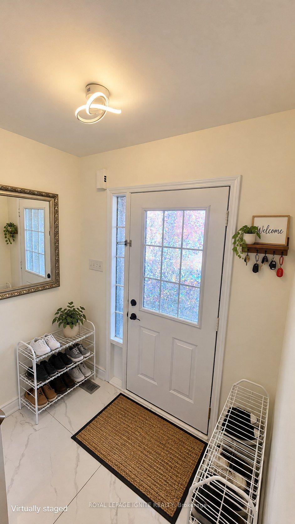 Photo 2 of 9 Trailview Terrace, Scarborough, Rouge — HOMEH