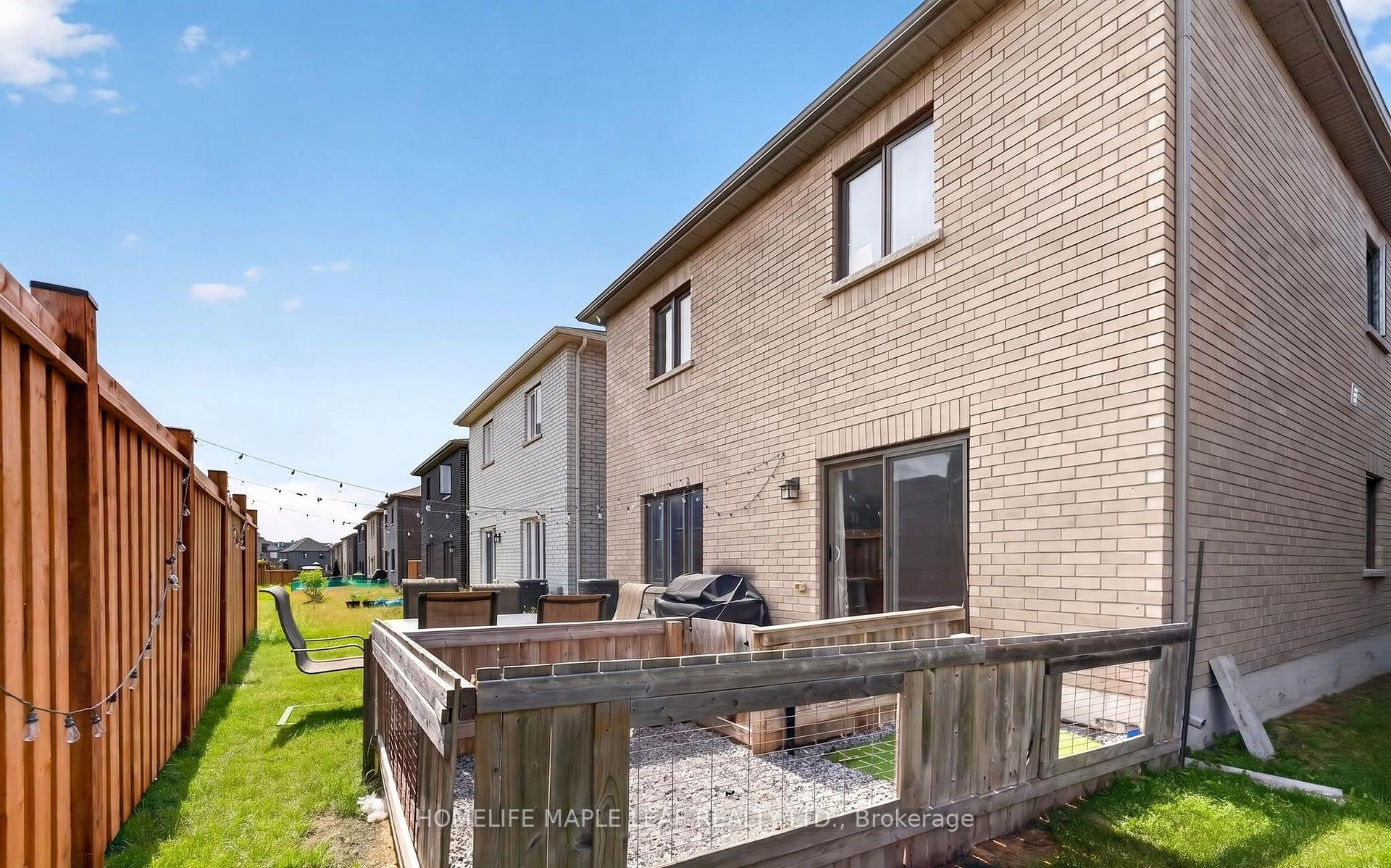 Photo 24 of 45 Wheatfield Road, Barrie, Rural Barrie Southeast — HOMEH