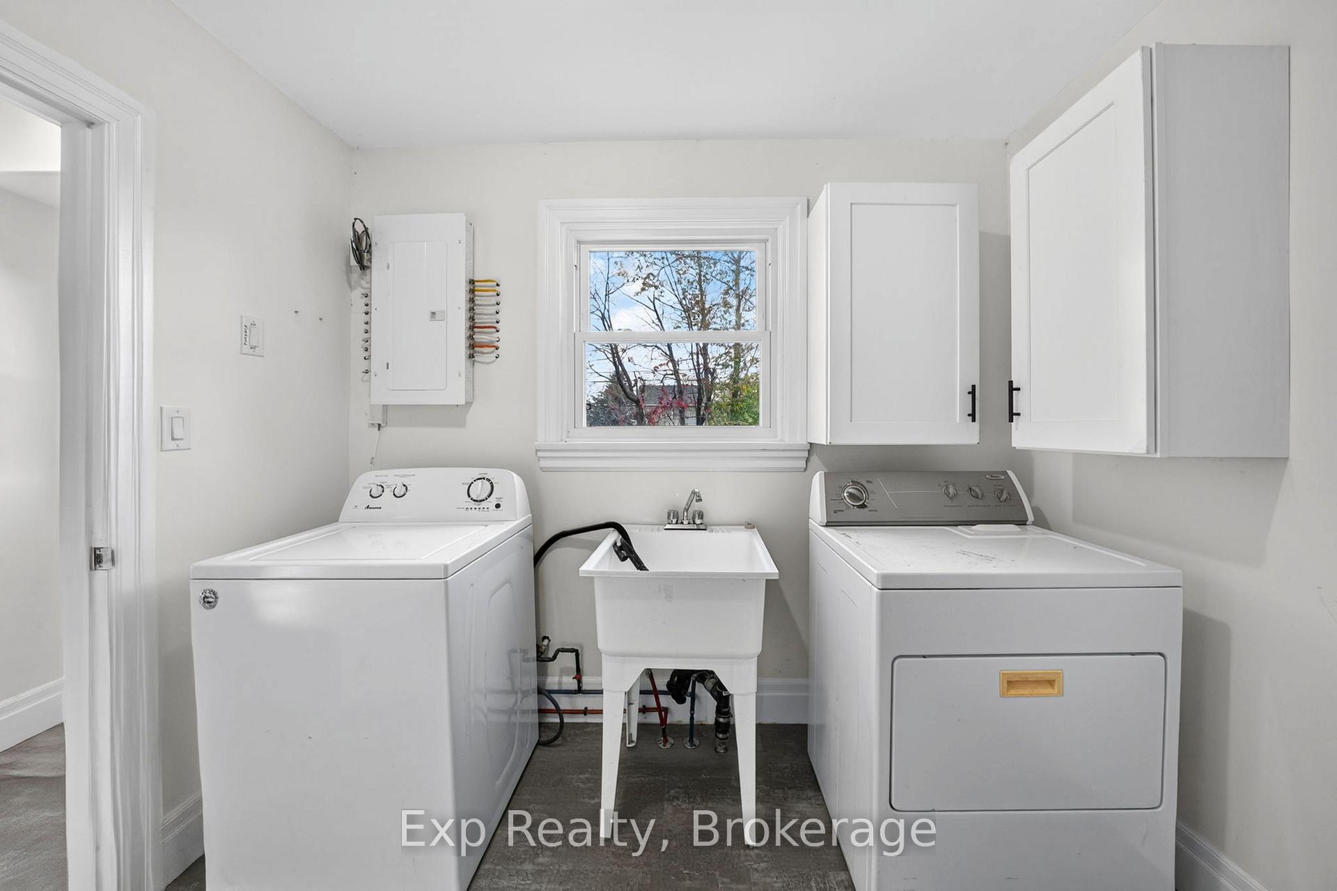 Photo 13 of 1 Diverbelt Drive, Prince Edward County, Hallowell Ward — HOMEH