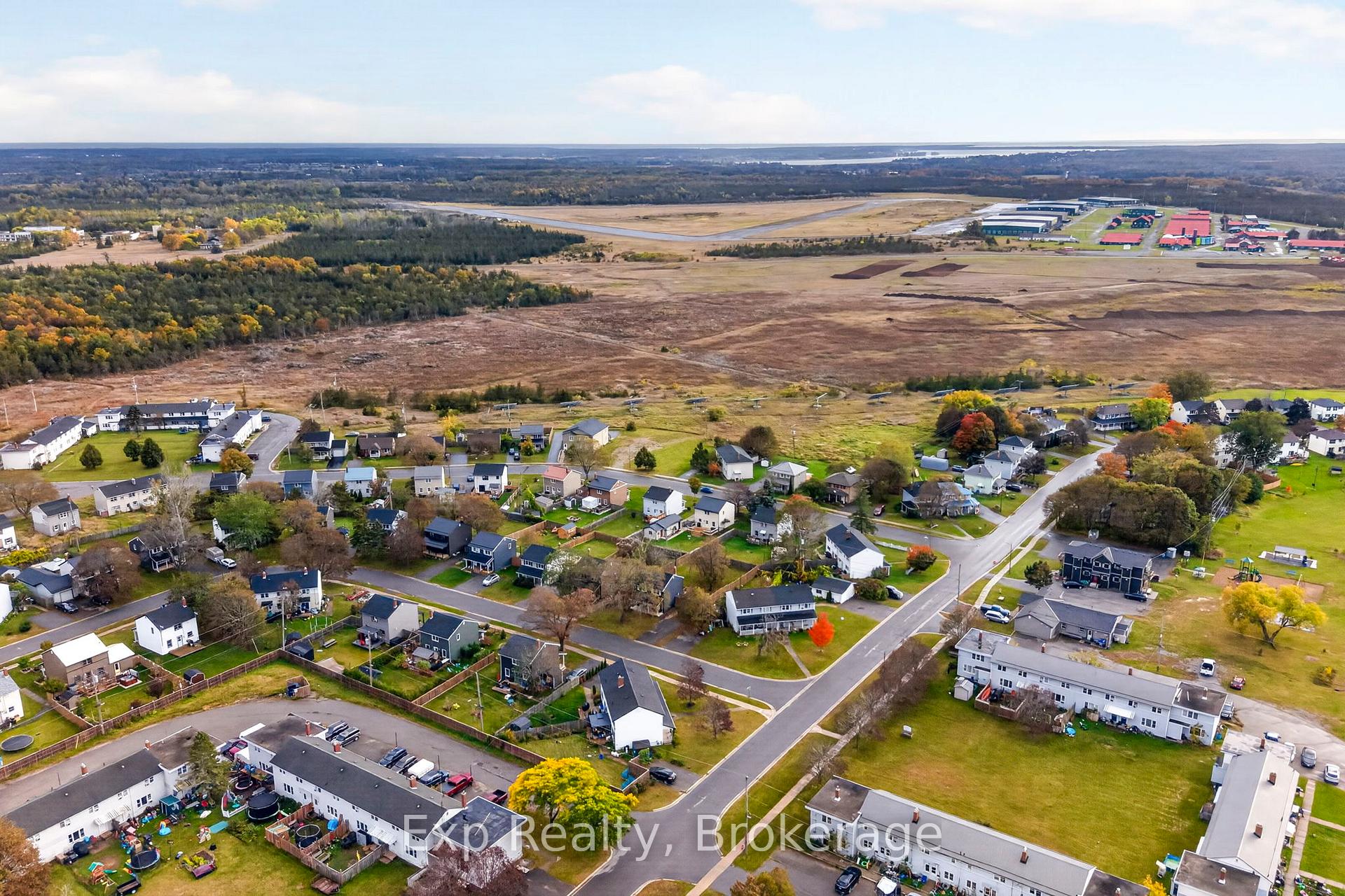 Photo 28 of 1 Diverbelt Drive, Prince Edward County, Hallowell Ward — HOMEH