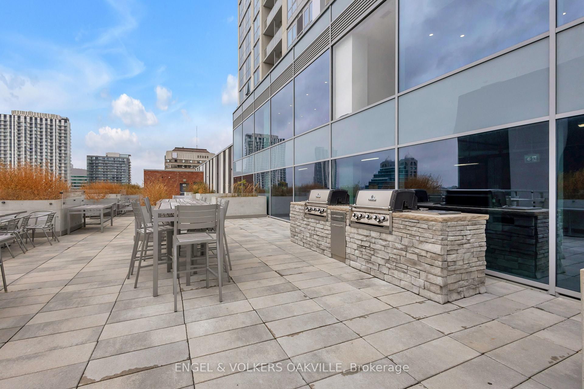 Photo 6 of Unit 3912, 60 Frederick Street, Kitchener, Civic Centre — HOMEH