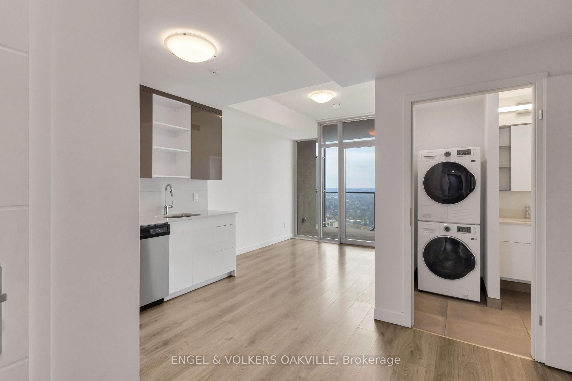 Photo 19 of Unit 3912, 60 Frederick Street, Kitchener, Civic Centre — HOMEH