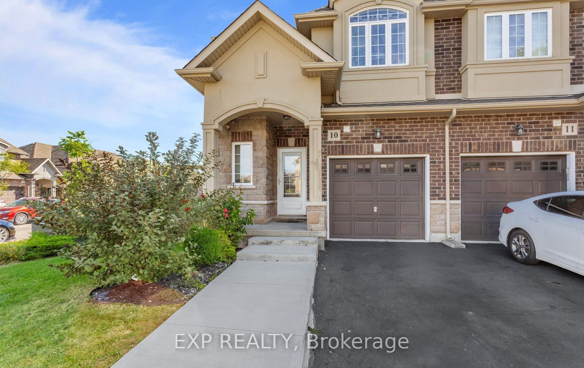 Photo 4 of Unit 10, 47 Madonna Drive, Hamilton, Hamilton Beach — HOMEH