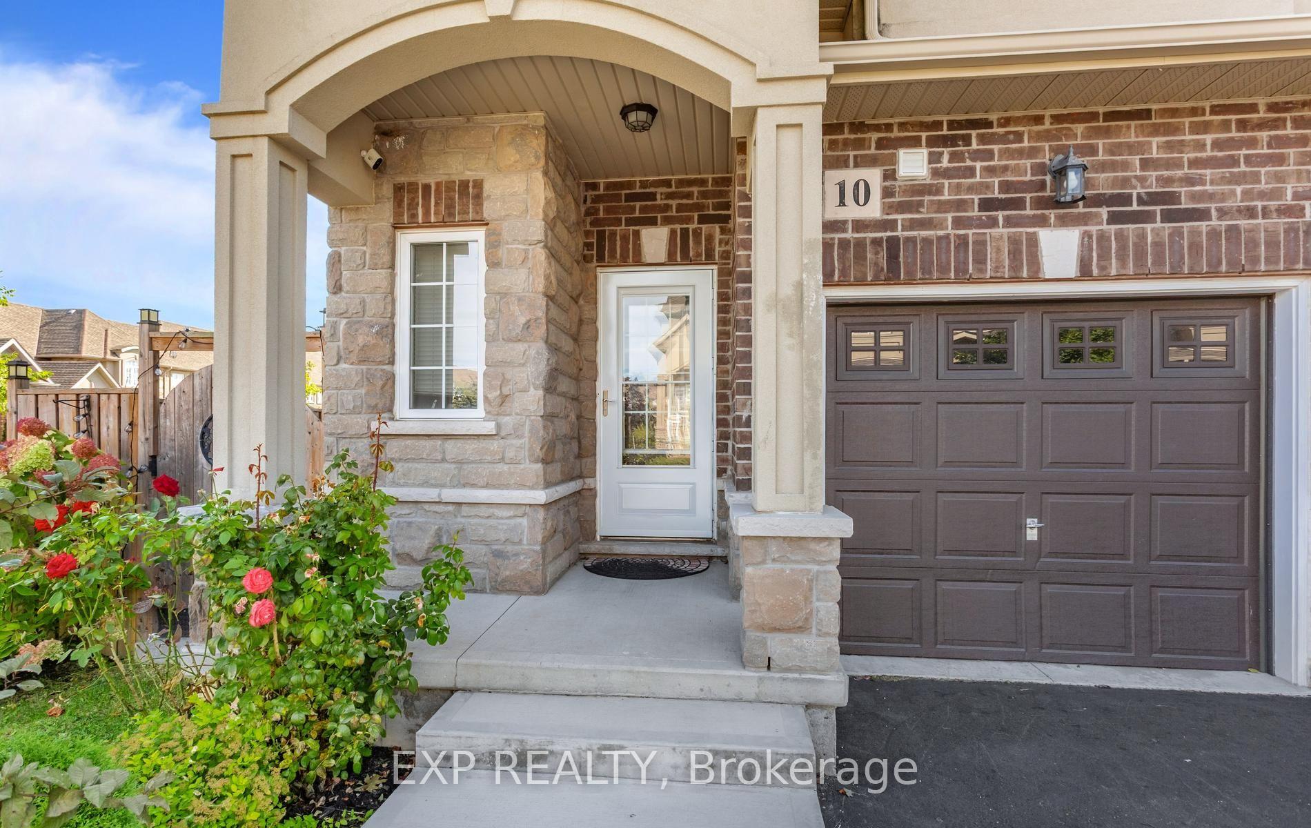 Photo 5 of Unit 10, 47 Madonna Drive, Hamilton, Hamilton Beach — HOMEH