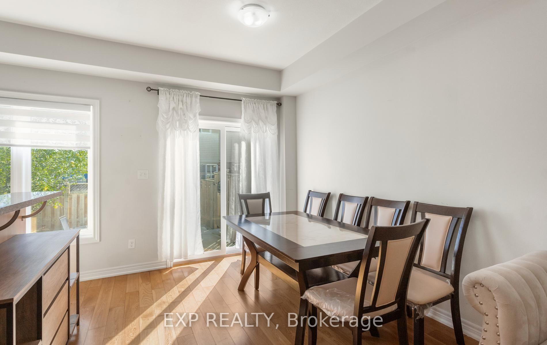 Photo 11 of Unit 10, 47 Madonna Drive, Hamilton, Hamilton Beach — HOMEH