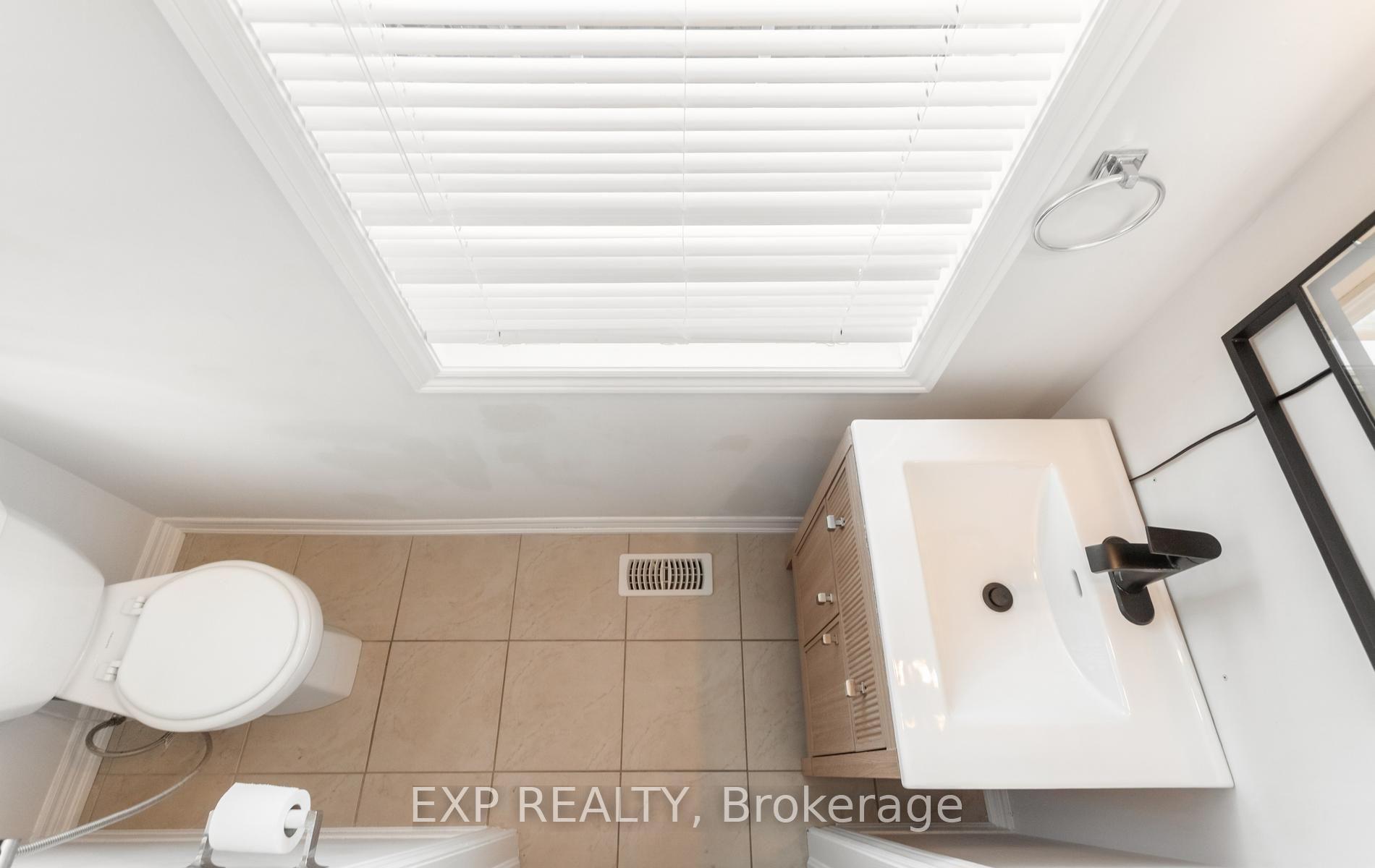 Photo 22 of Unit 10, 47 Madonna Drive, Hamilton, Hamilton Beach — HOMEH