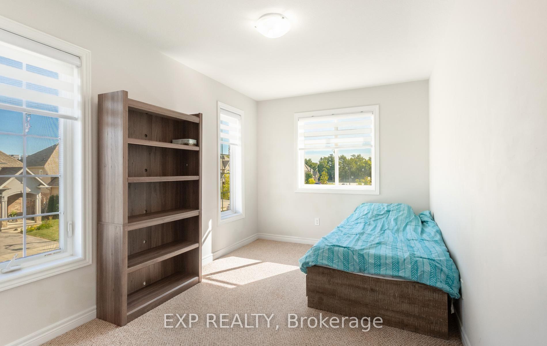 Photo 32 of Unit 10, 47 Madonna Drive, Hamilton, Hamilton Beach — HOMEH