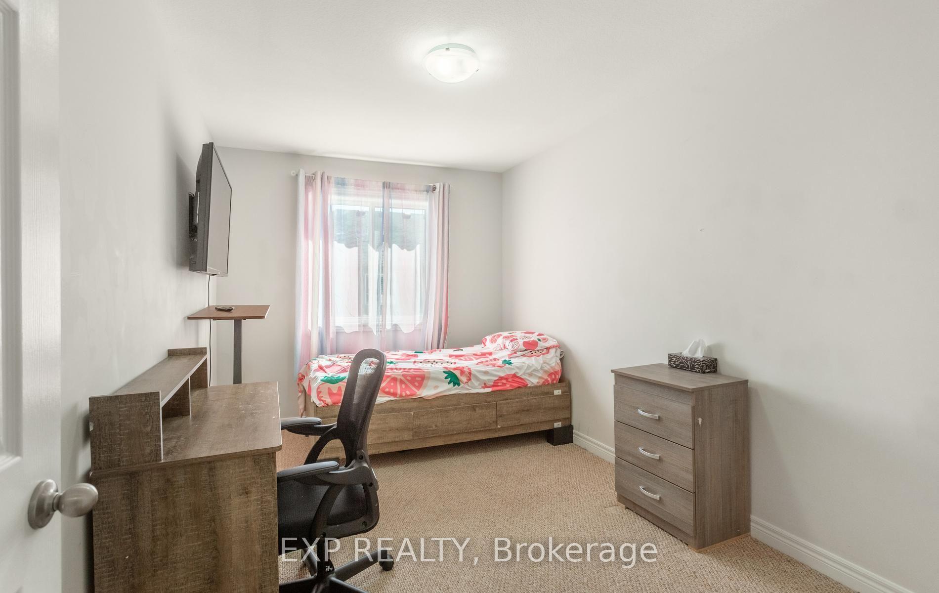 Photo 34 of Unit 10, 47 Madonna Drive, Hamilton, Hamilton Beach — HOMEH