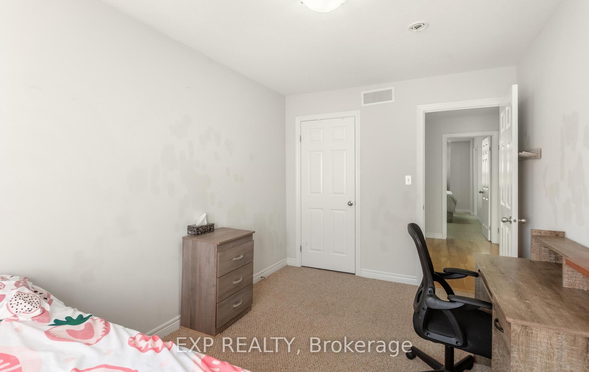 Photo 35 of Unit 10, 47 Madonna Drive, Hamilton, Hamilton Beach — HOMEH