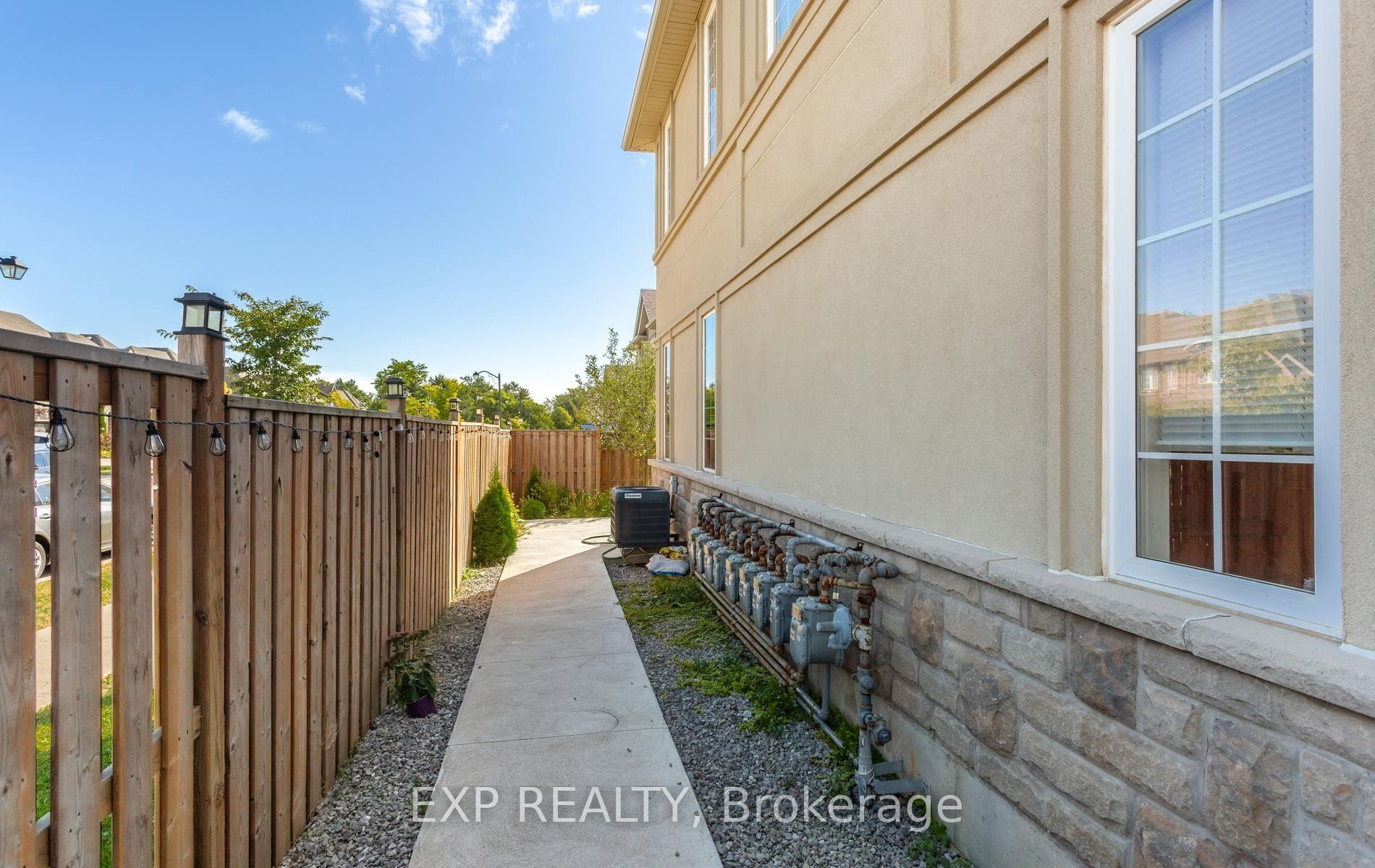 Photo 45 of Unit 10, 47 Madonna Drive, Hamilton, Hamilton Beach — HOMEH