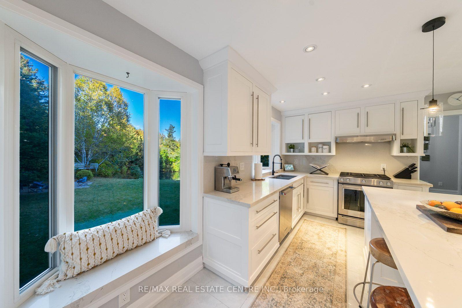 Photo 14 of 1 Cedar Drive, Caledon, Rural Caledon — HOMEH