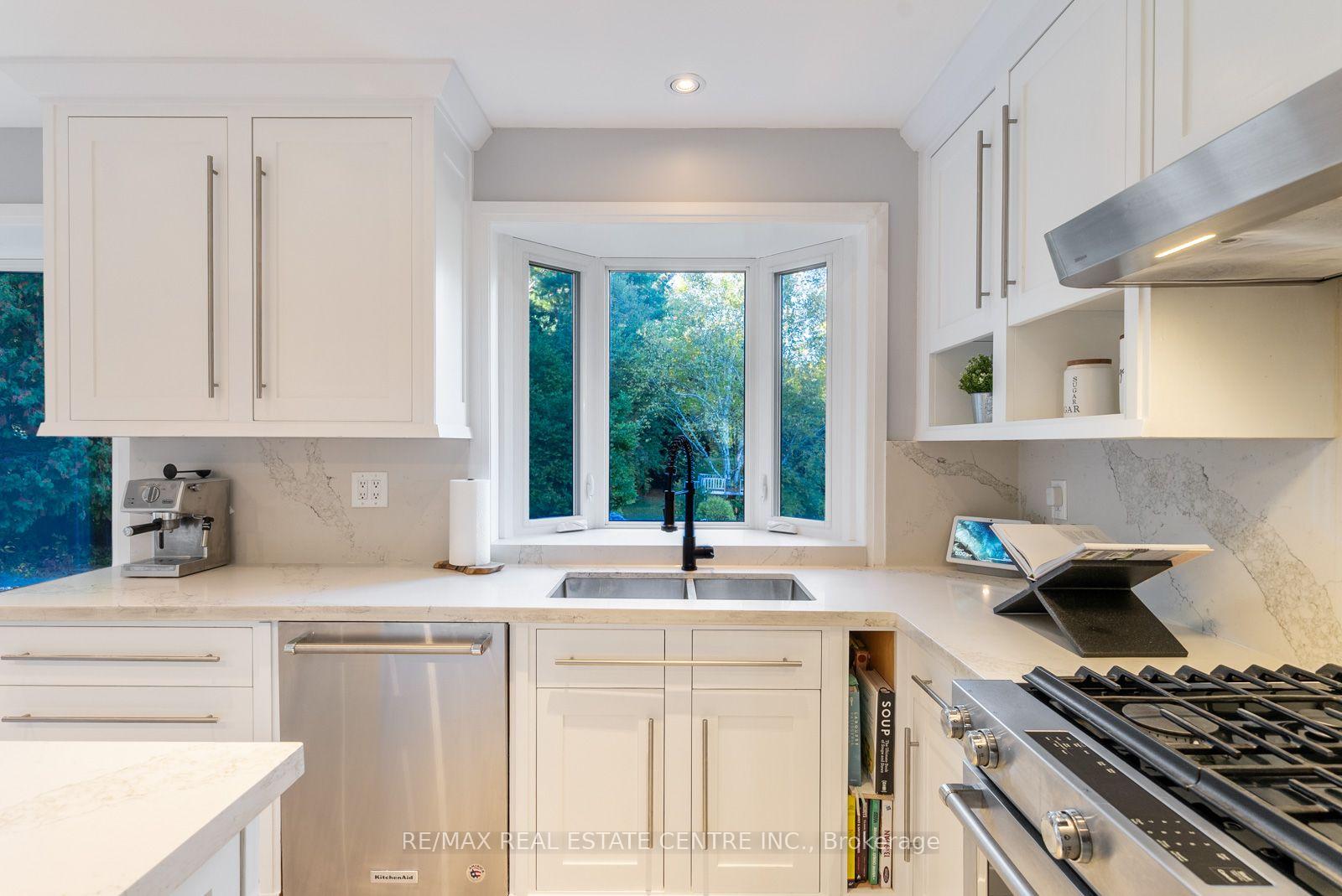 Photo 15 of 1 Cedar Drive, Caledon, Rural Caledon — HOMEH