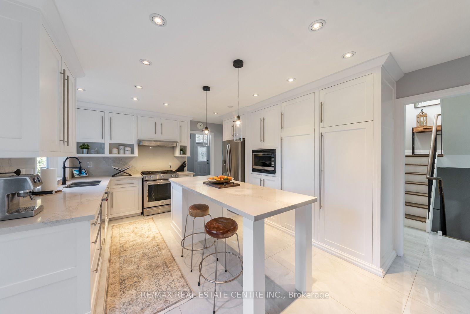 Photo 18 of 1 Cedar Drive, Caledon, Rural Caledon — HOMEH