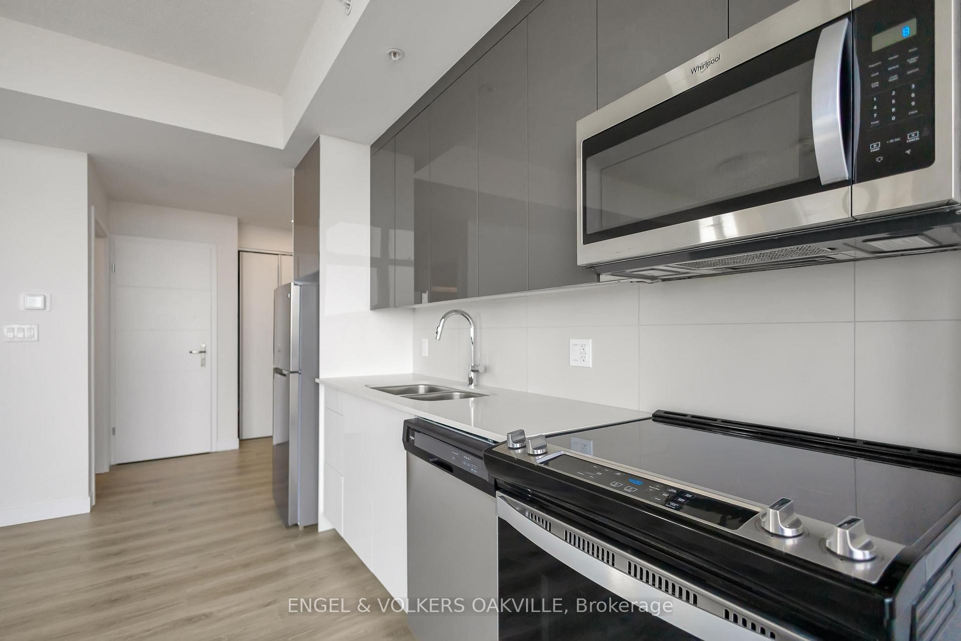 Photo 12 of Unit 3914, 60 Frederick Street, Kitchener, Civic Centre — HOMEH