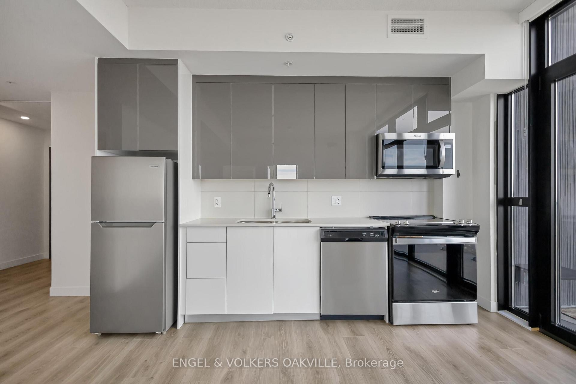 Photo 13 of Unit 3914, 60 Frederick Street, Kitchener, Civic Centre — HOMEH