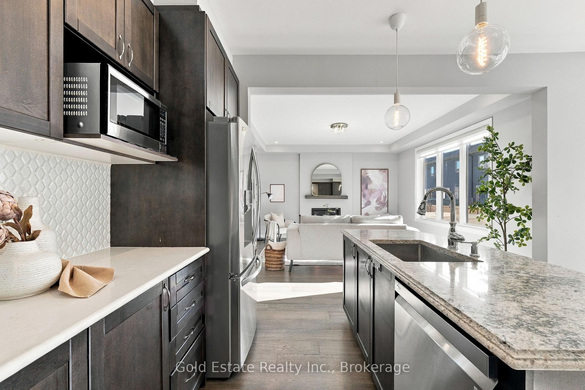 Photo 12 of 516 Alcor Terrace, Ottawa, Barrhaven - Half Moon Bay — HOMEH