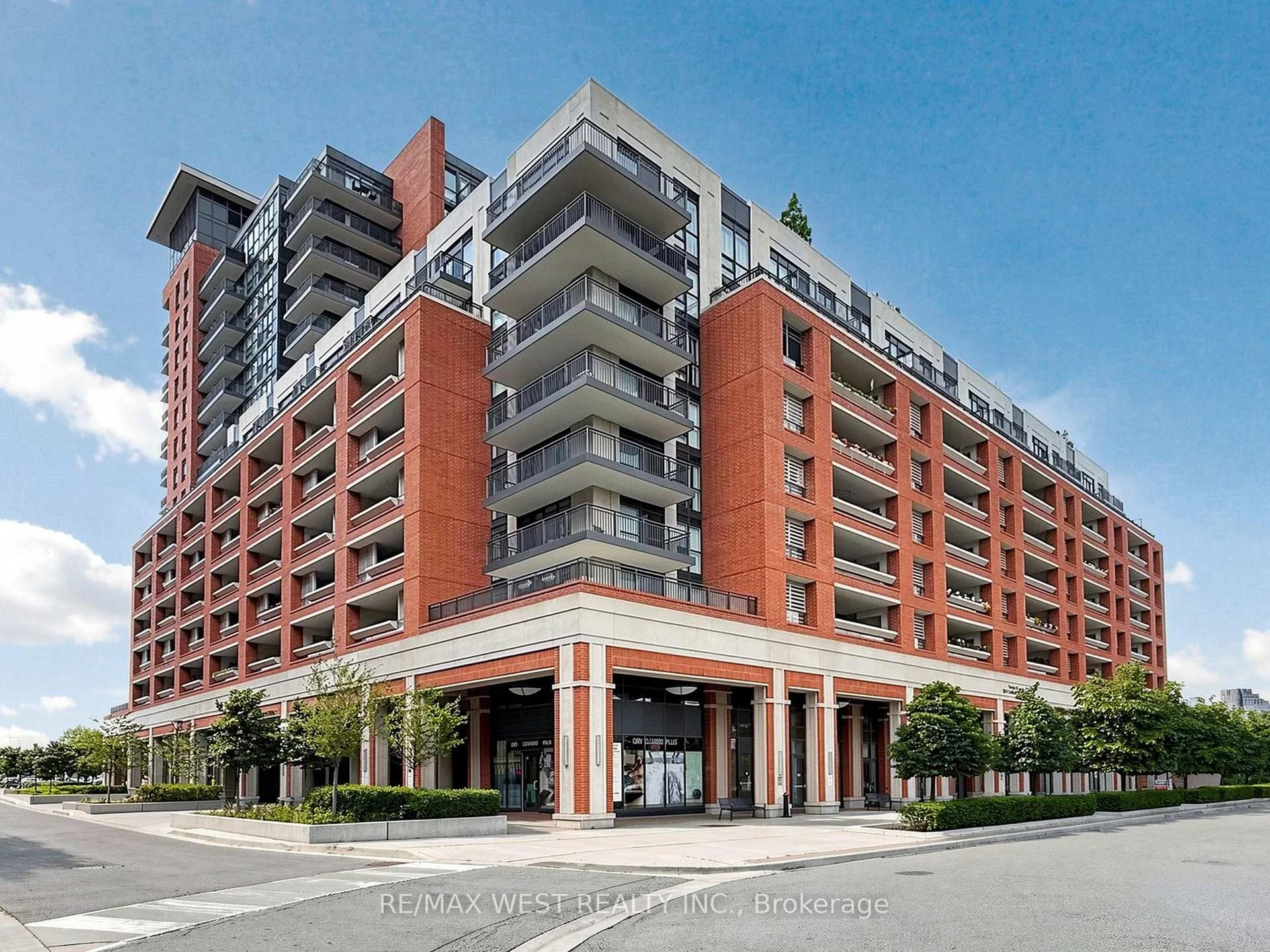 Photo of Unit 608, 3091 Dufferin Street