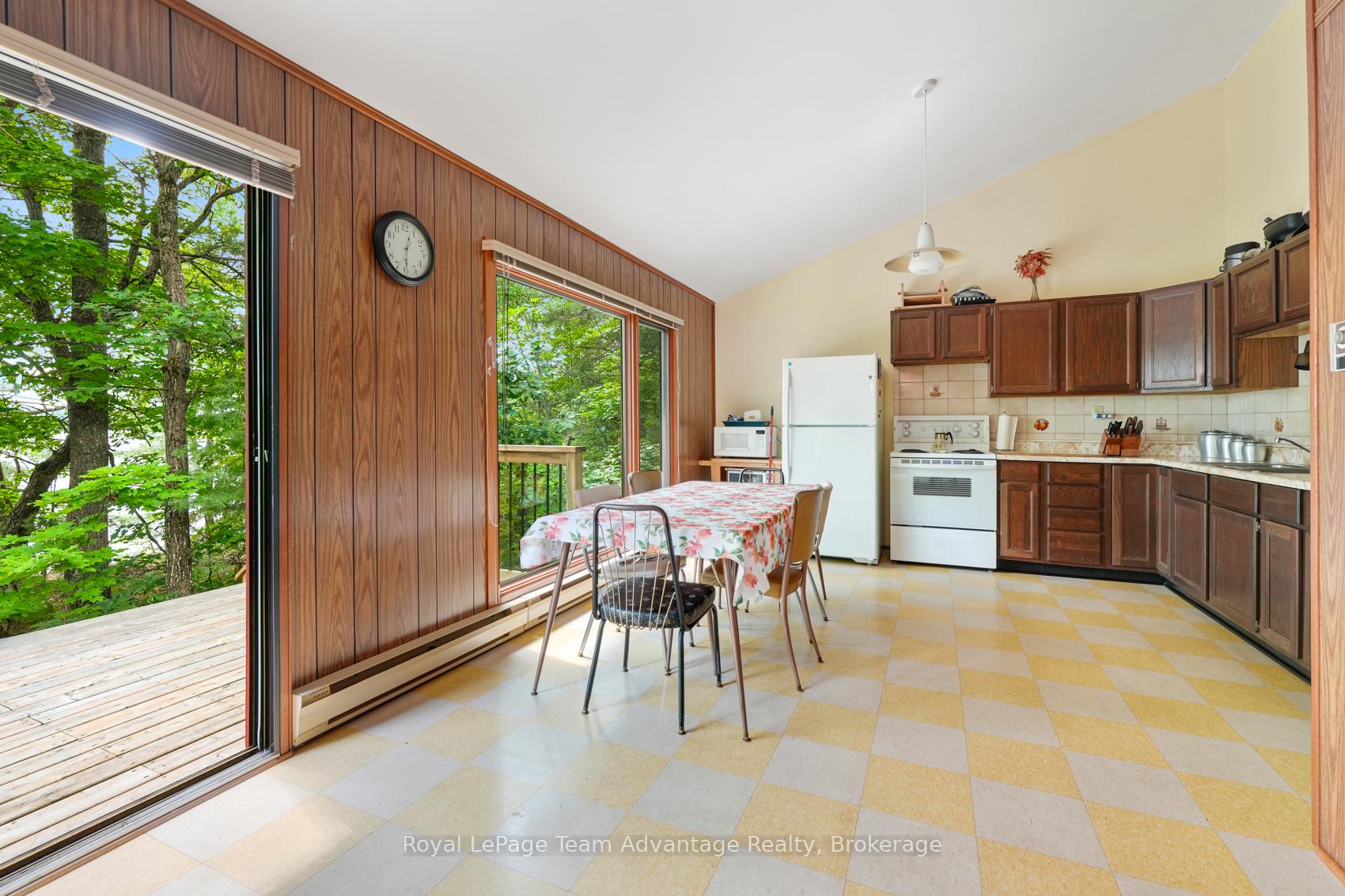 Photo 16 of 32 Christie Court, Seguin — HOMEH